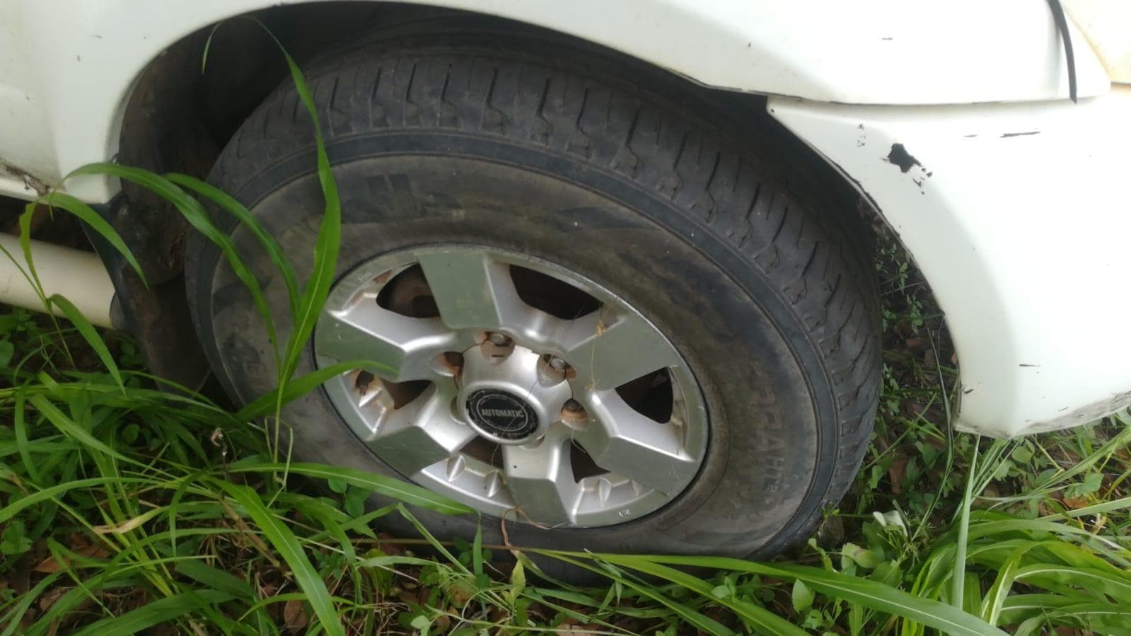 Nissan Hardbody — imagem 4