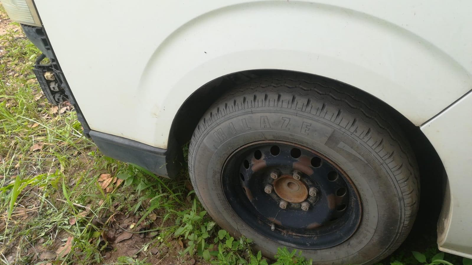 Minibus Toyota Hiace Van — imagem 9