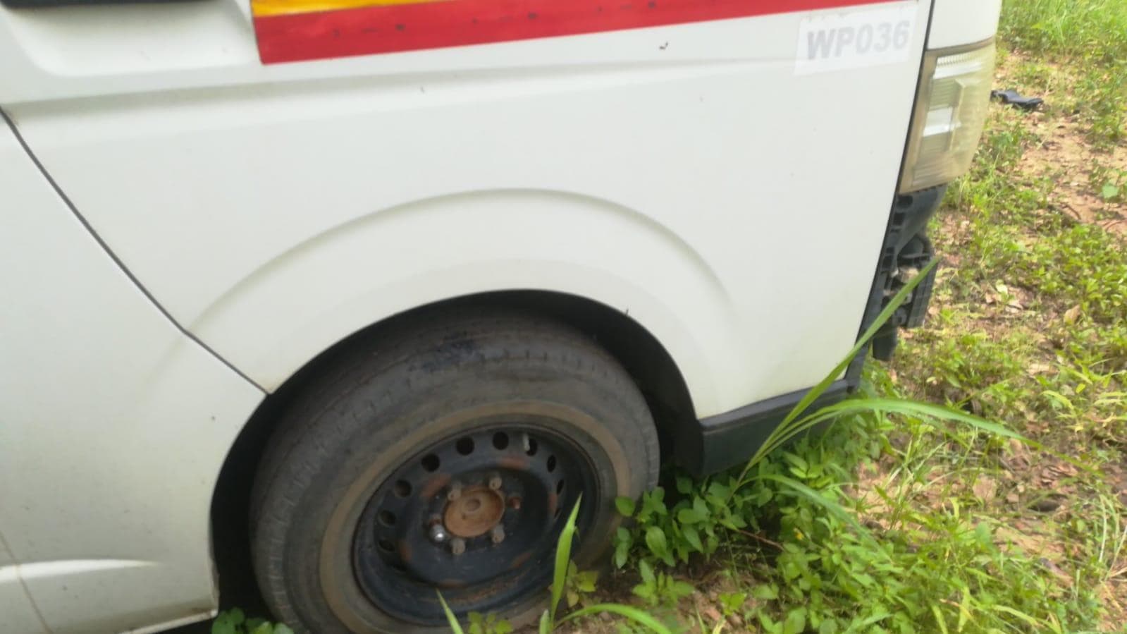 Minibus Toyota Hiace Van — imagem 8