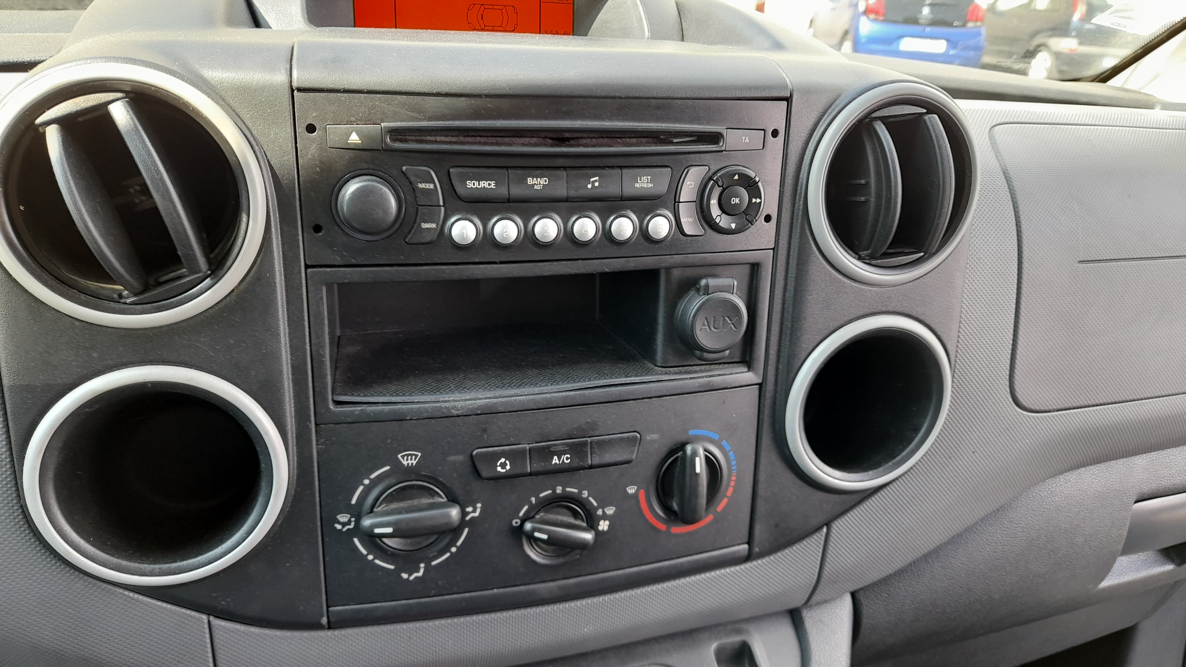Peugeot Partner 1.6HDI — imagen 15