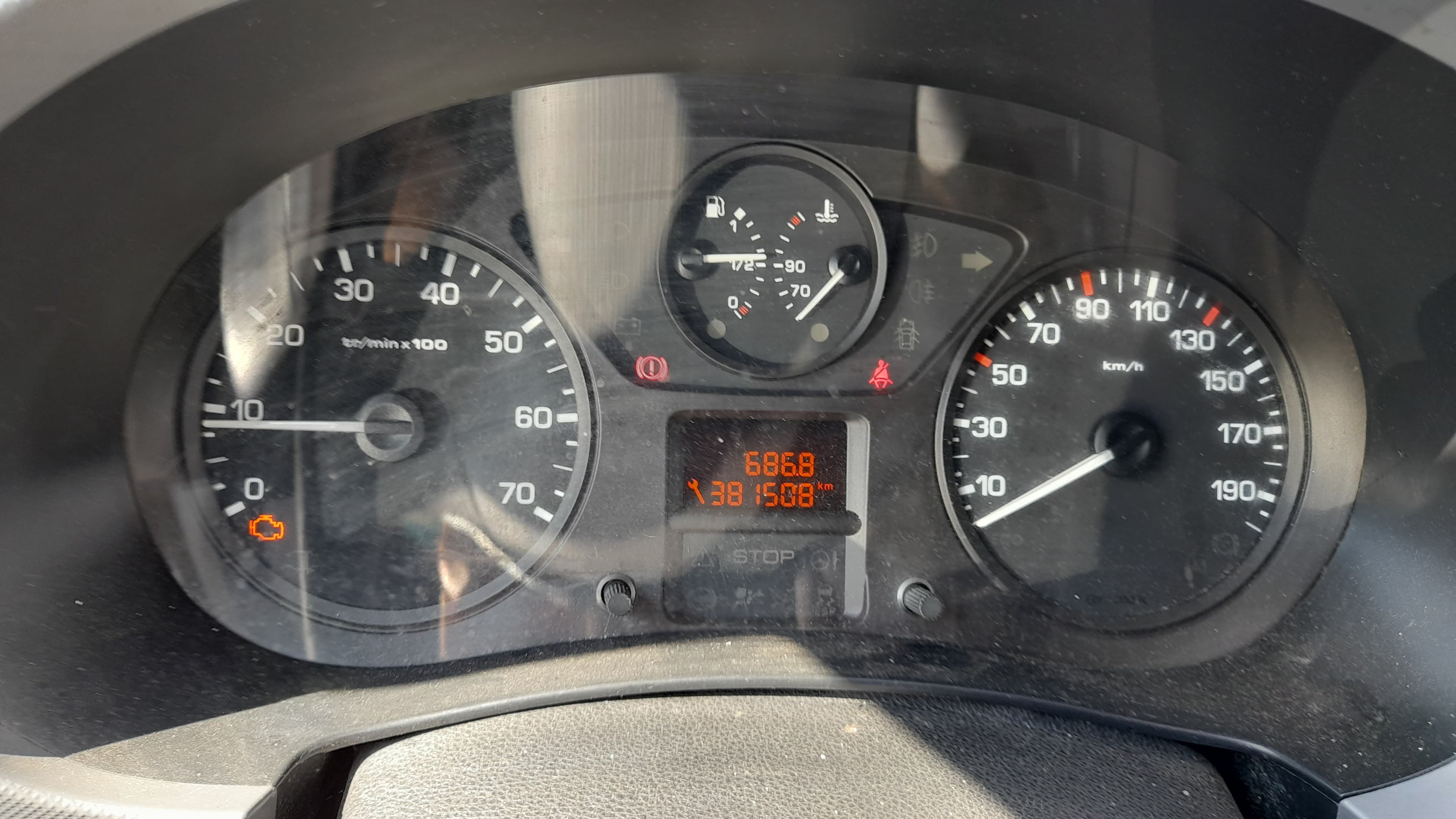 Peugeot Partner 1.6HDI — imagen 14