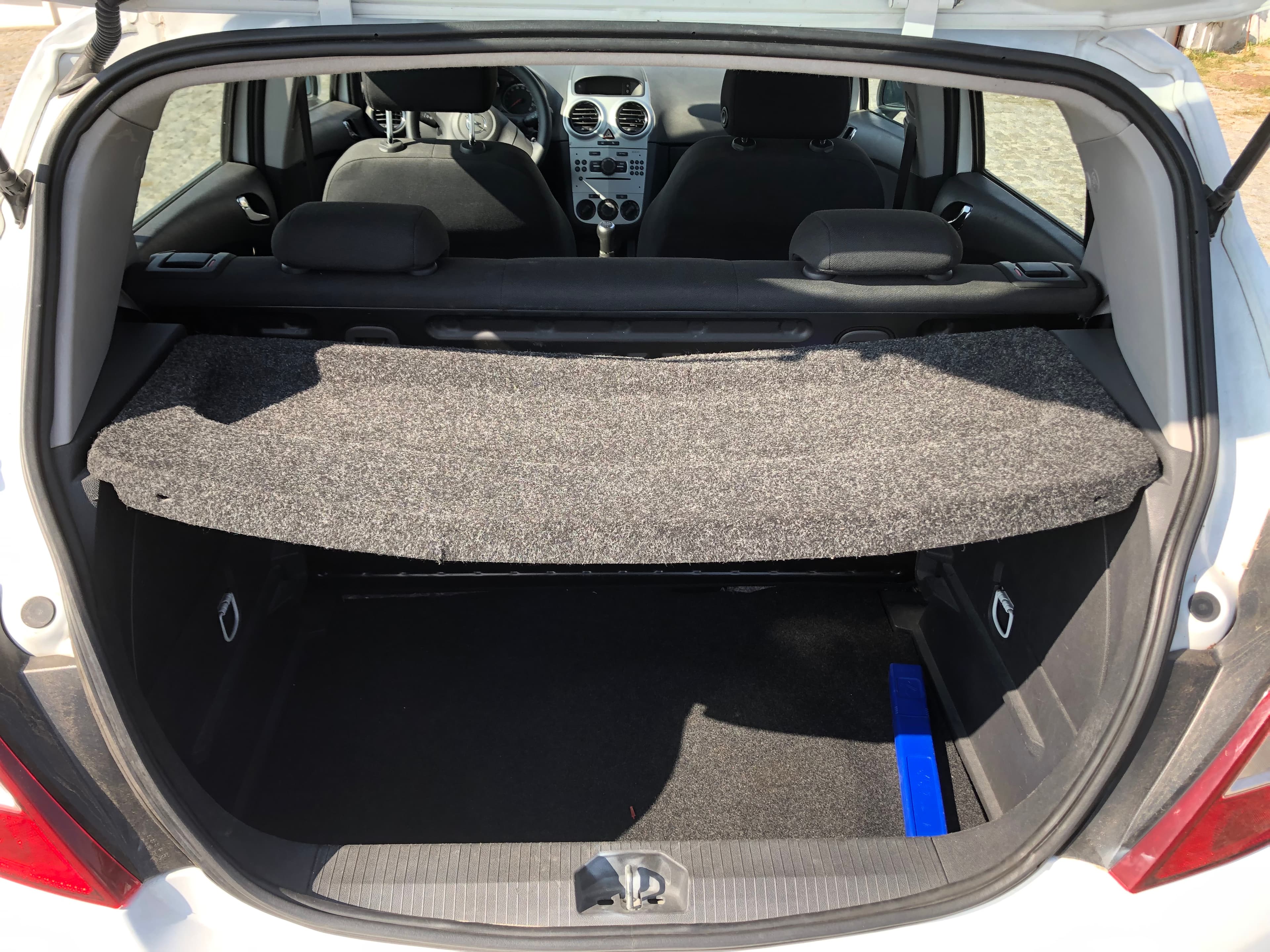 Opel Corsa · Ano 2014 — imagen 8