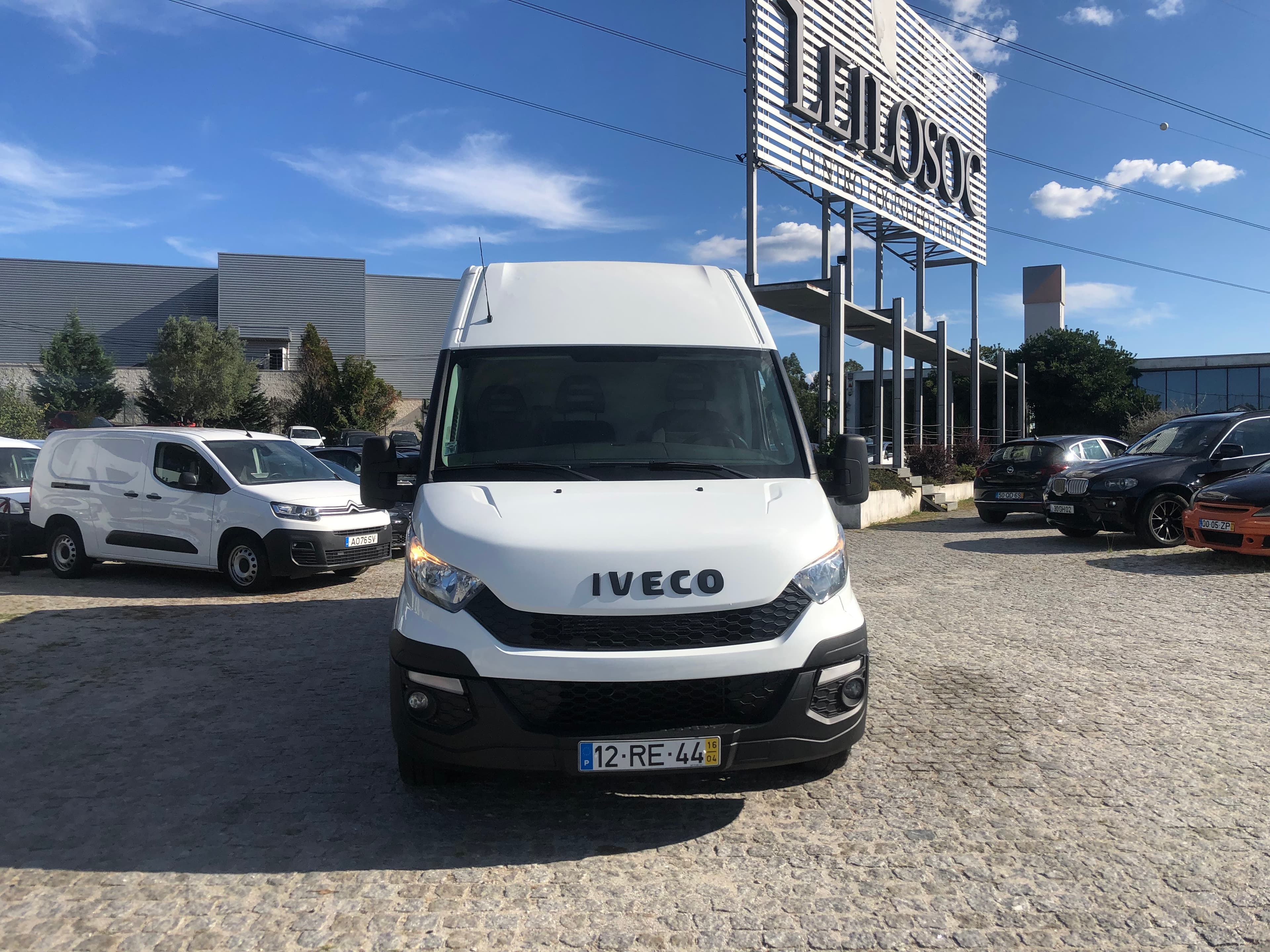 Iveco Daily · Ano 2016 — image 2
