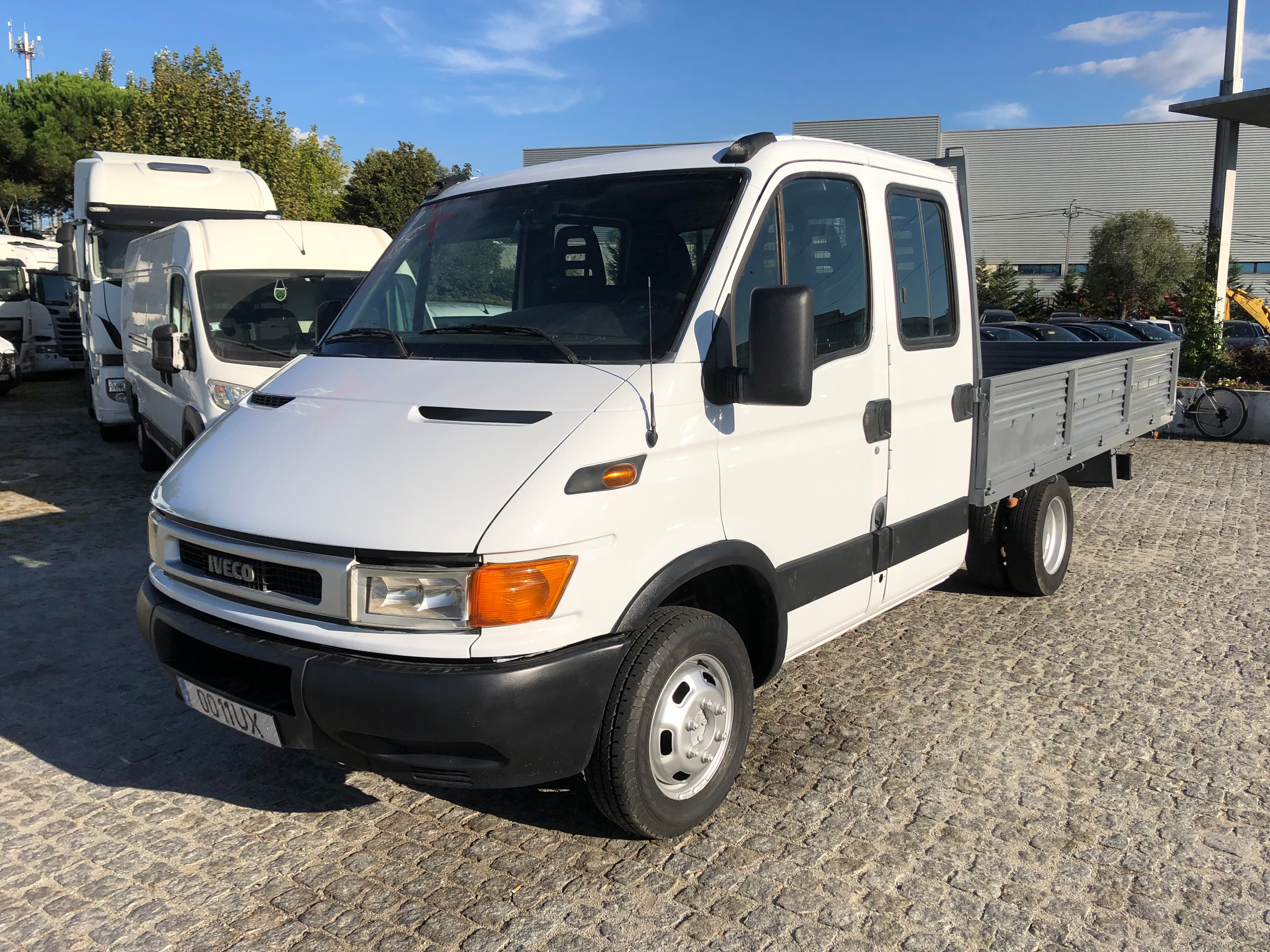 Iveco 35 C 13 · Ano 2003 — image 3