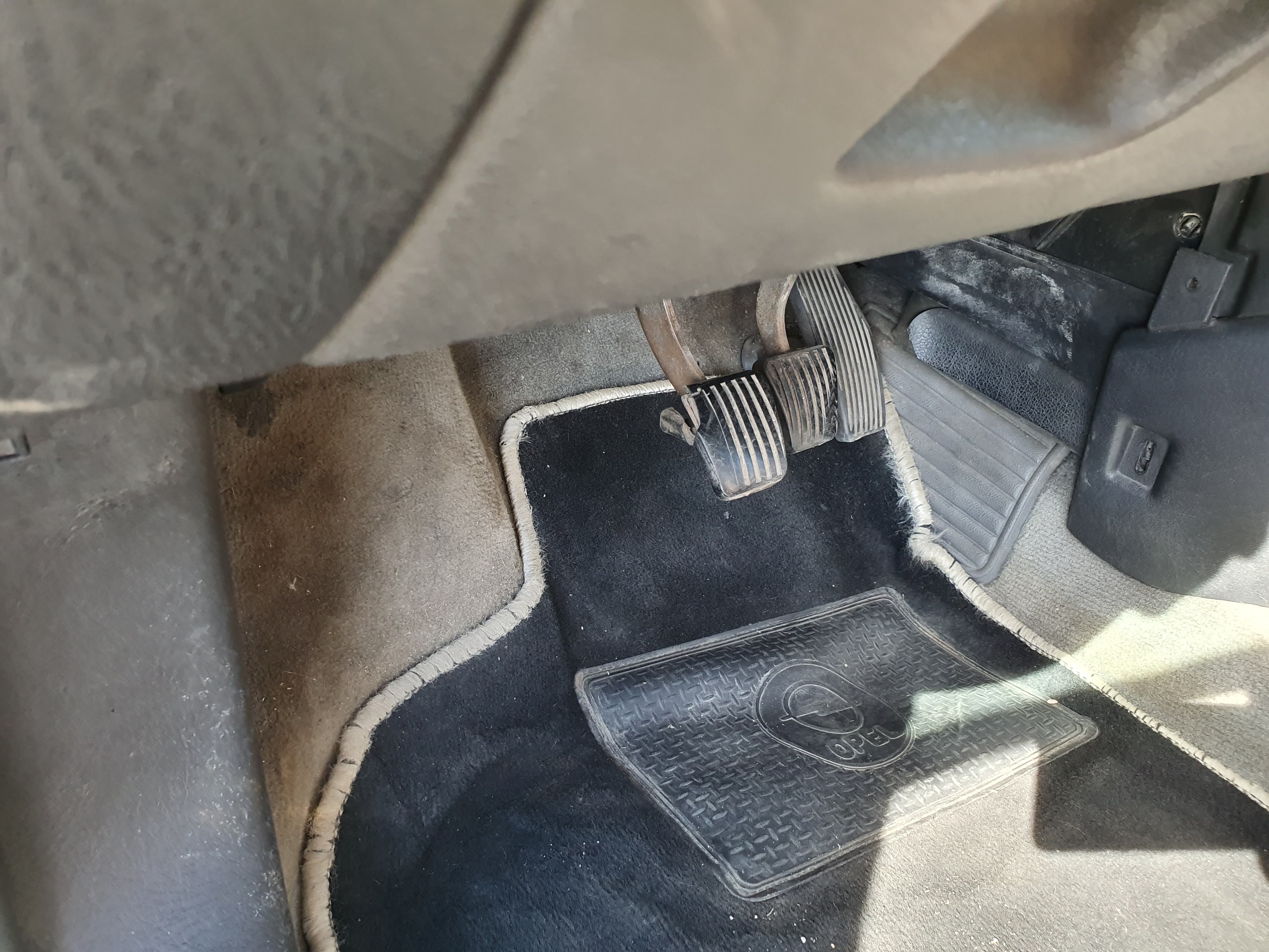 Opel Calibra · Ano 1992 — imagem 26