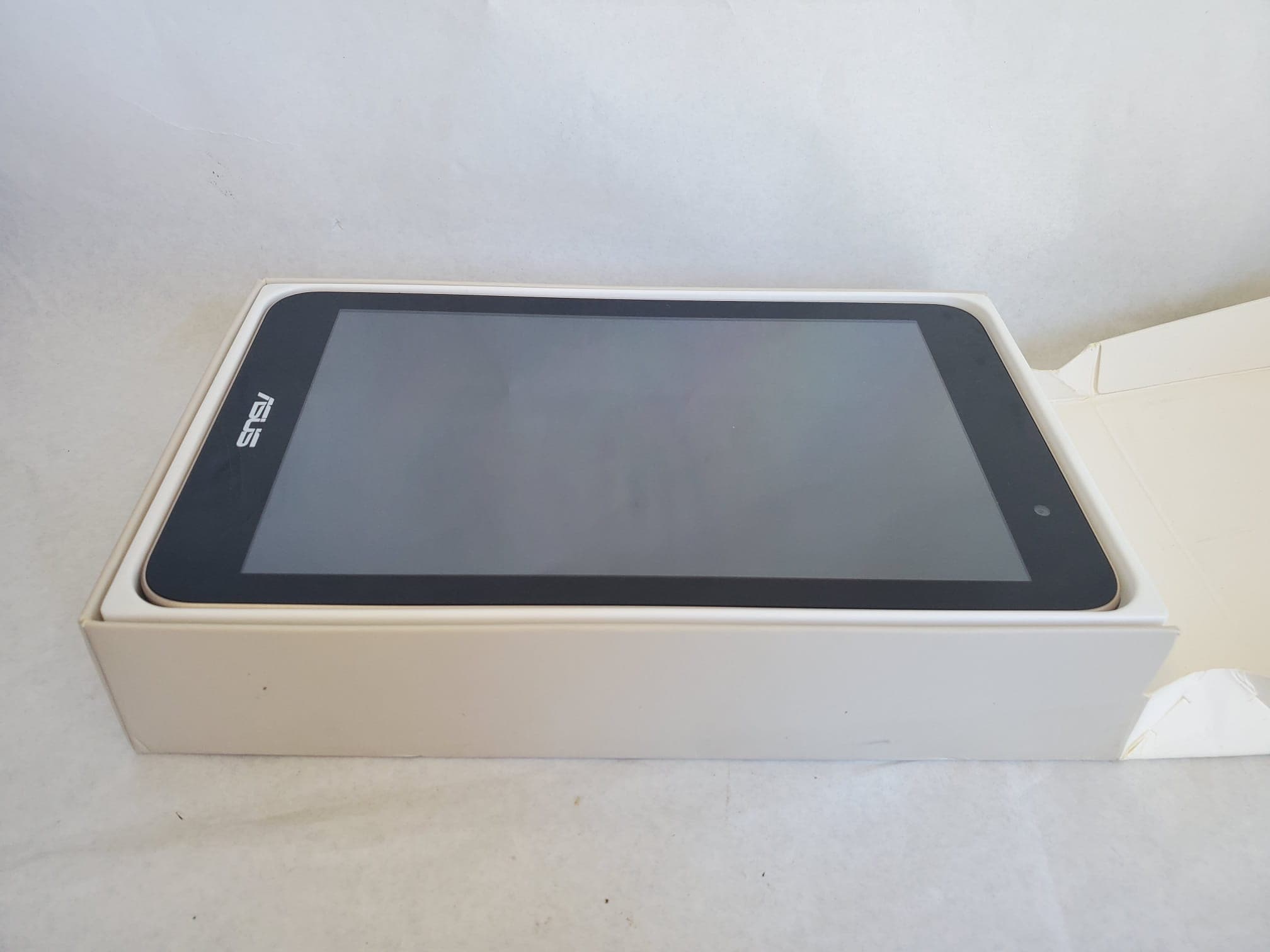 Tablet Asus Memo Pad 7 — image 6