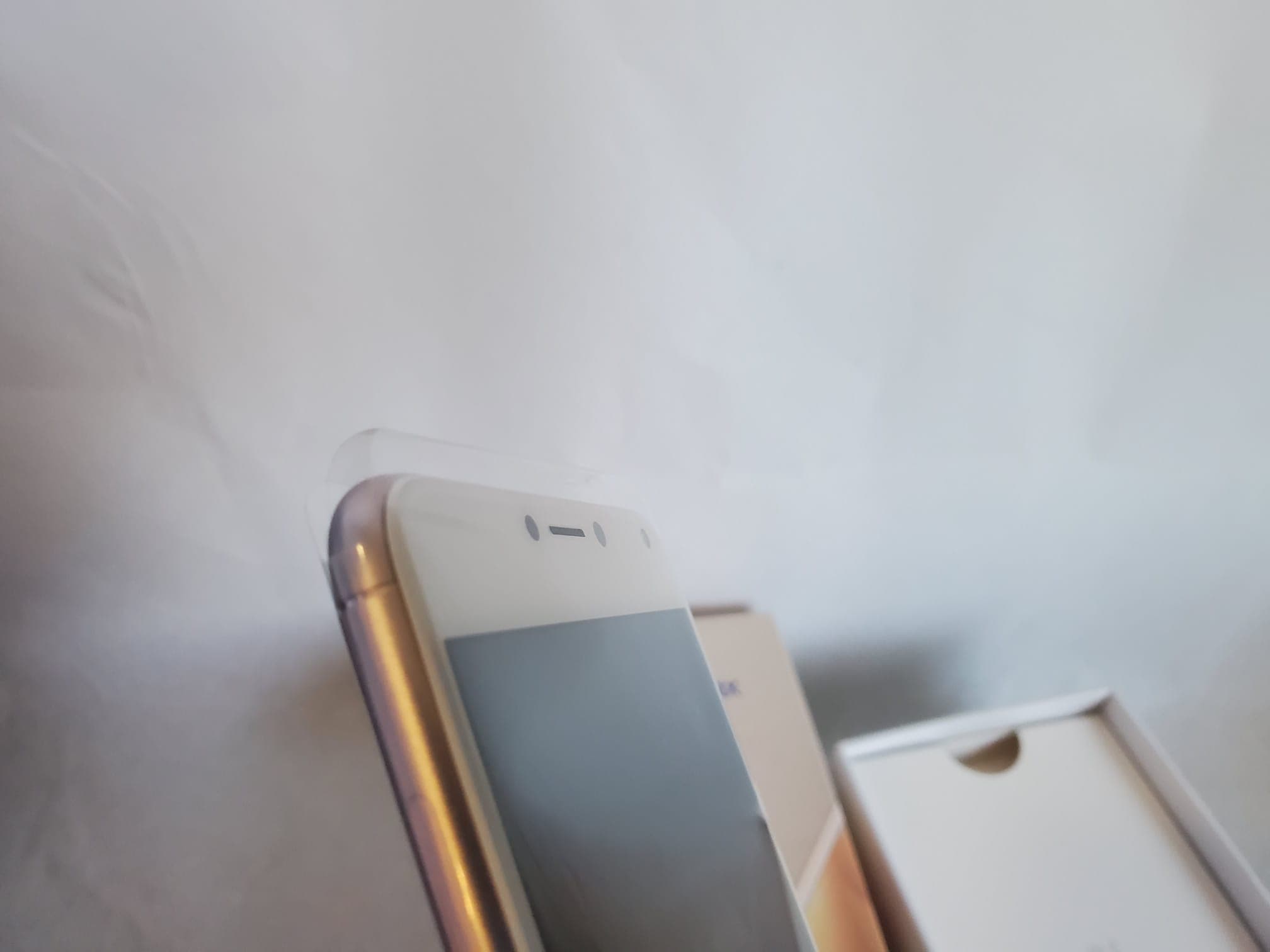 Telemóvel Asus Zenfone 4 Max — imagem 11