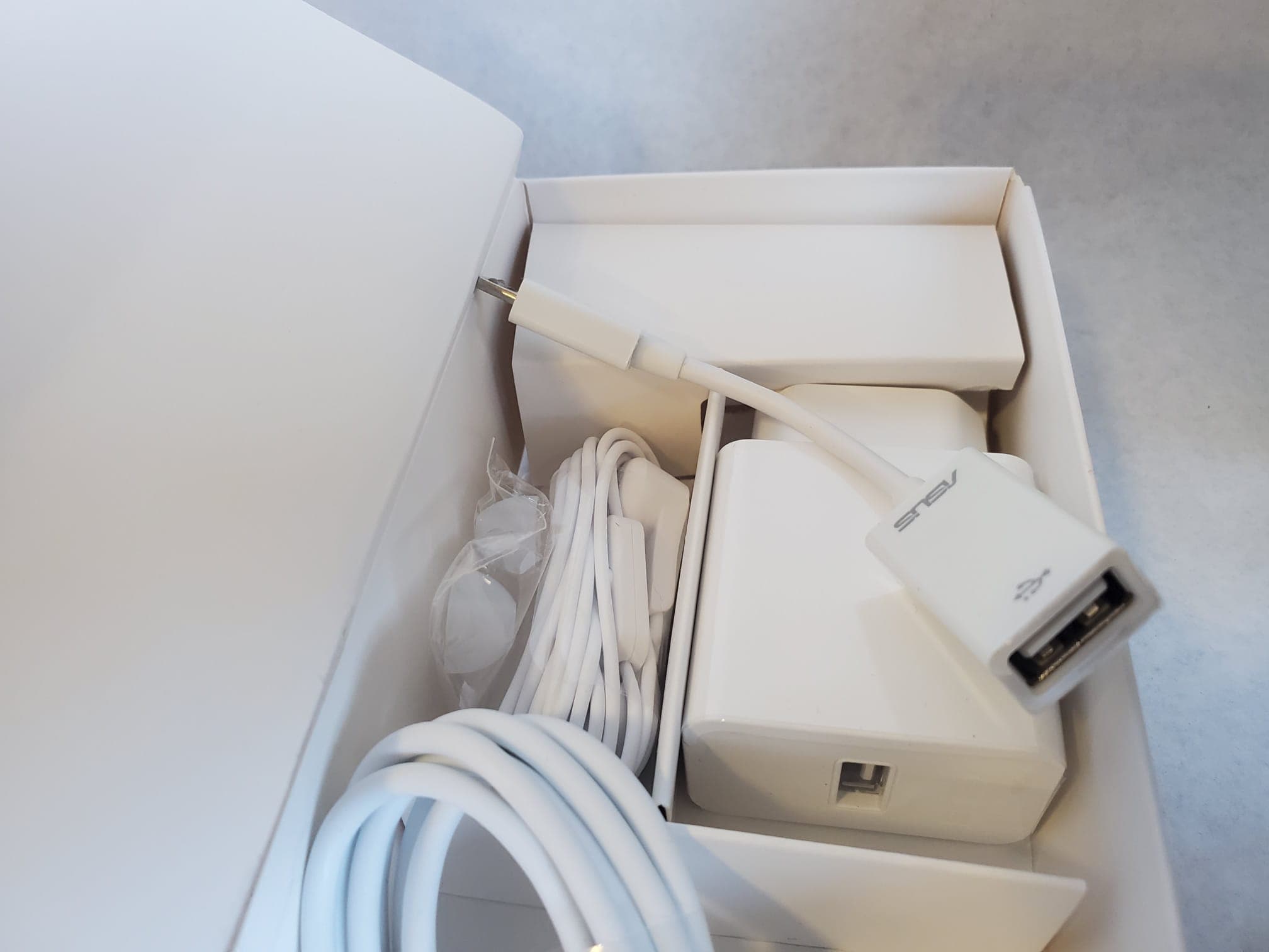 Telemóvel Asus Zenfone 4 Max — imagem 7