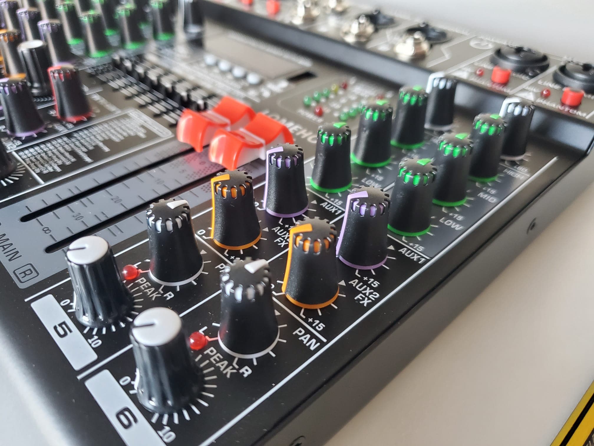 Mesa Mistura Profissional 6 Canais — imagem 5