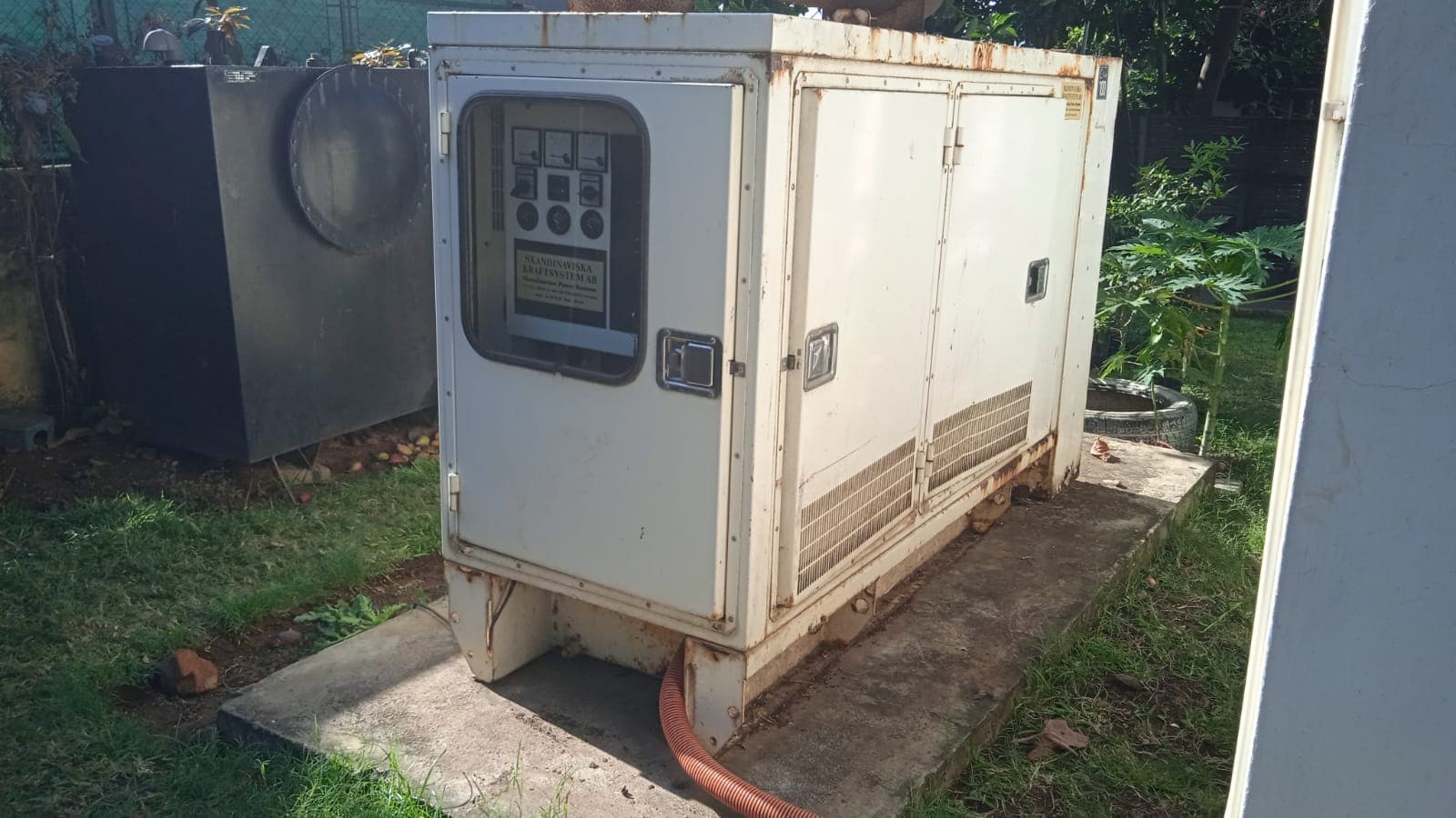 Gerador Stamford 27 kVA — imagen 3