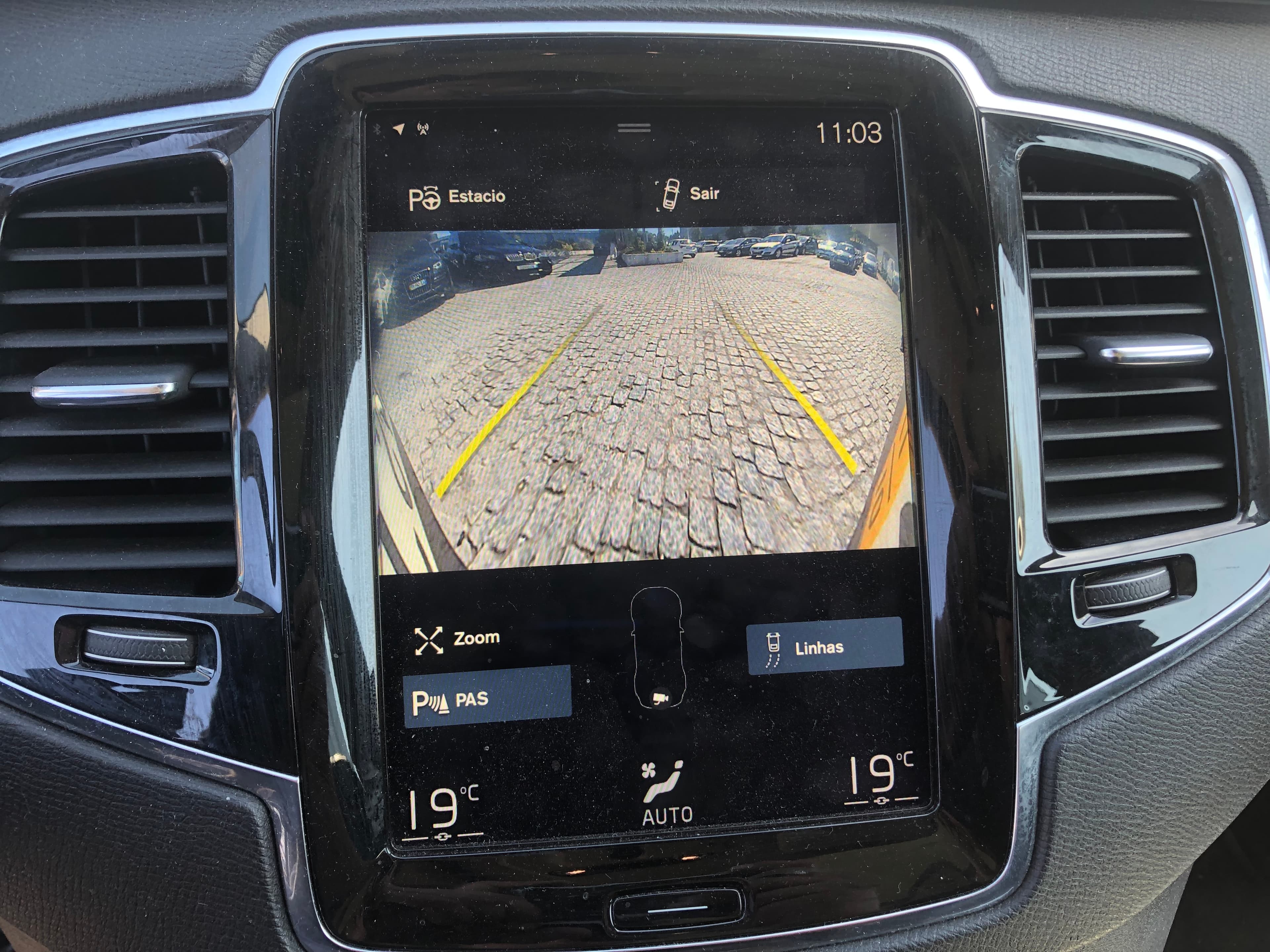 Volvo XC90 · Ano 2017 — imagem 44