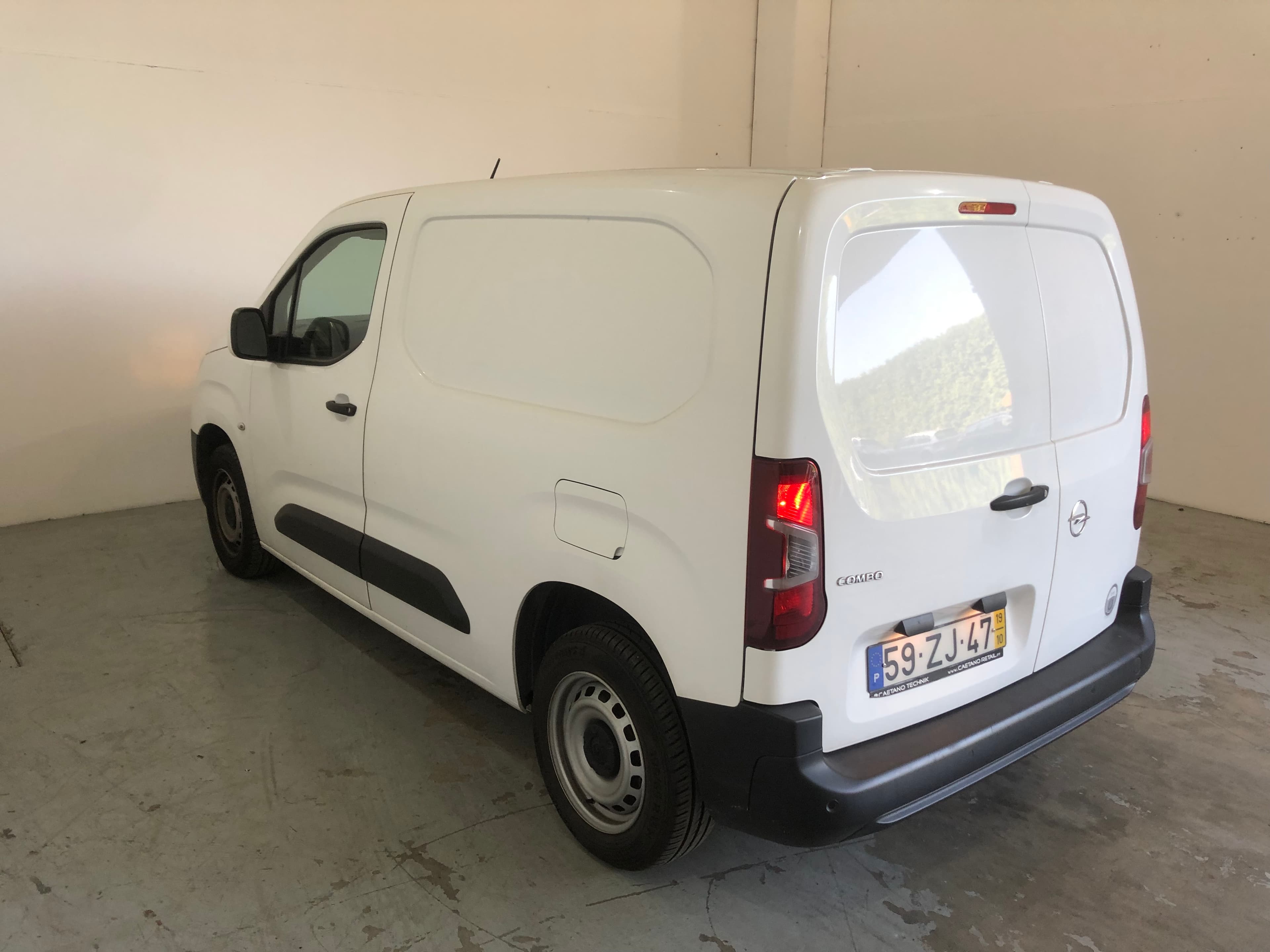 Opel Combo · Ano 2019 — imagem 4