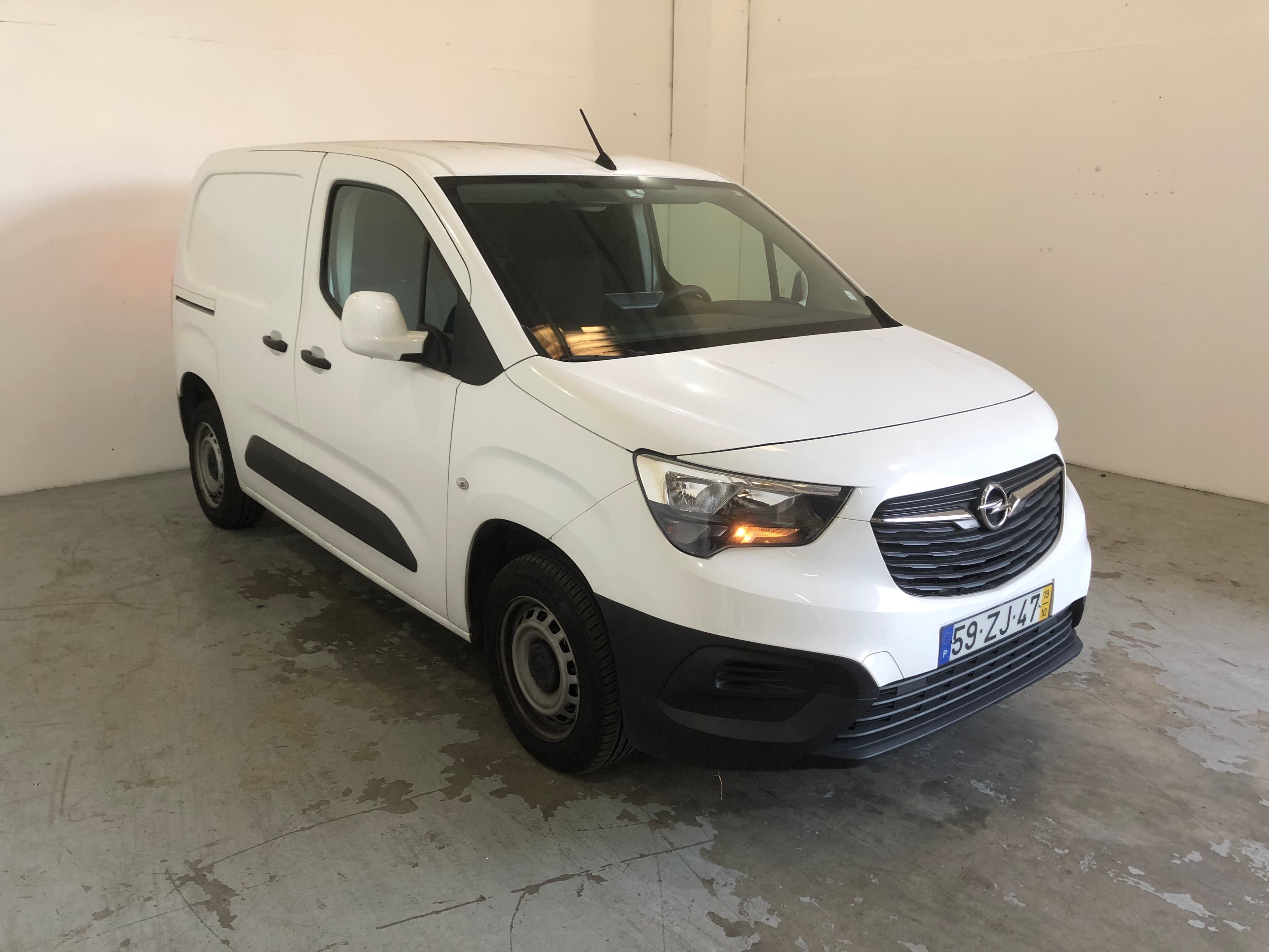 Opel Combo · Ano 2019 — imagem 1