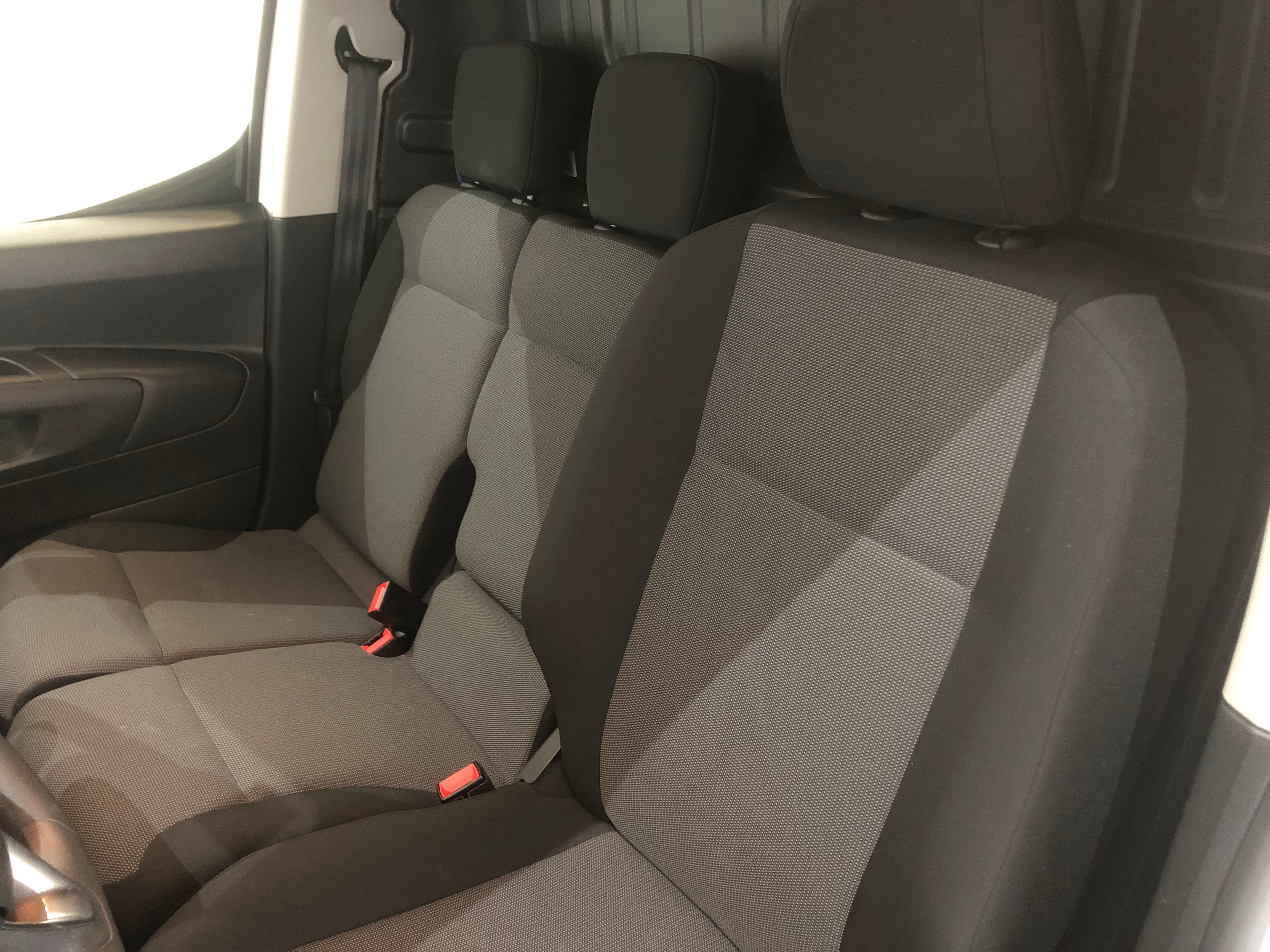 Opel Combo · Ano 2019 — imagem 21