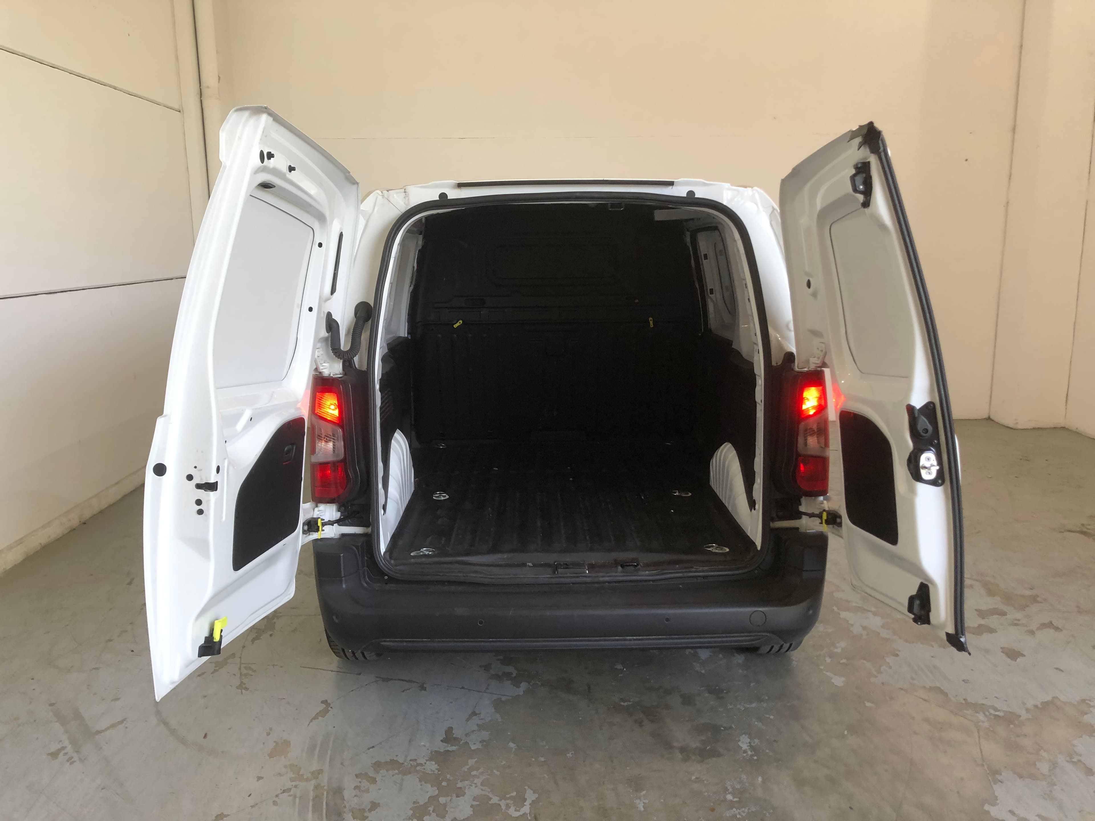 Opel Combo · Ano 2019 — imagem 12
