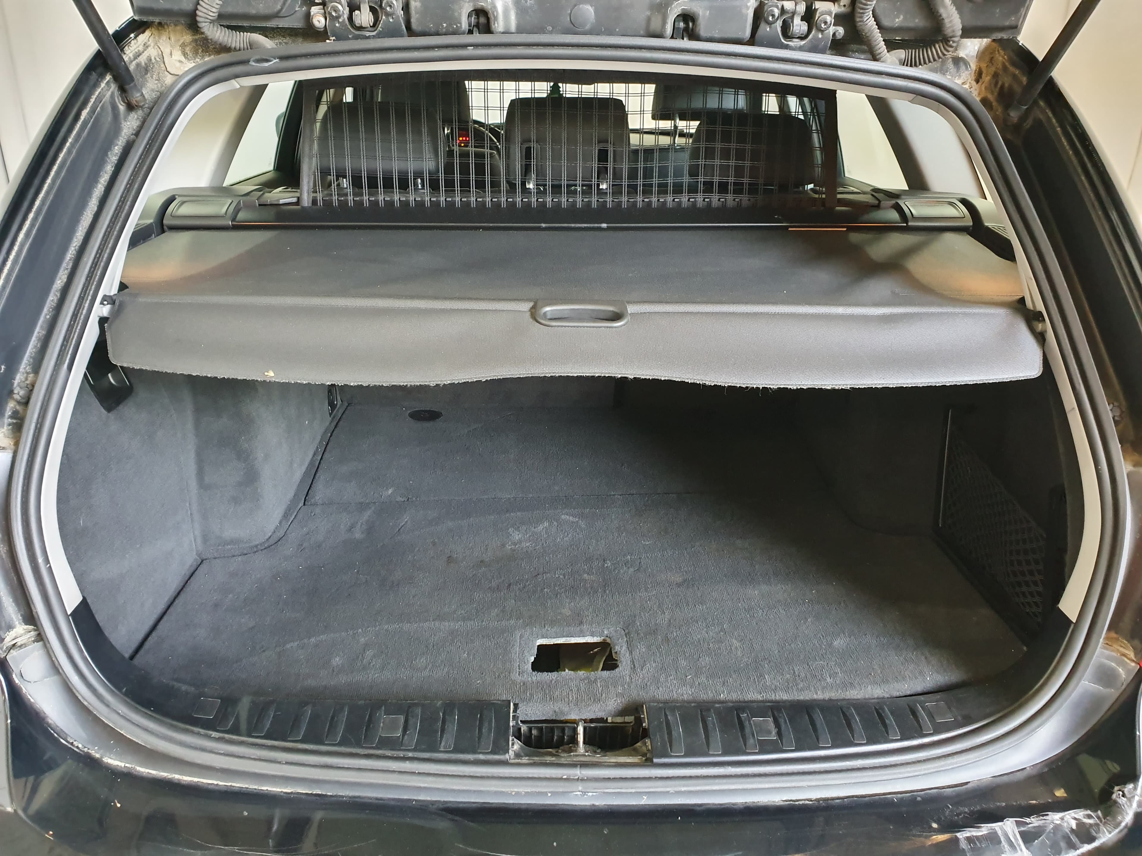 BMW 320 D · Ano 2011 — imagen 10