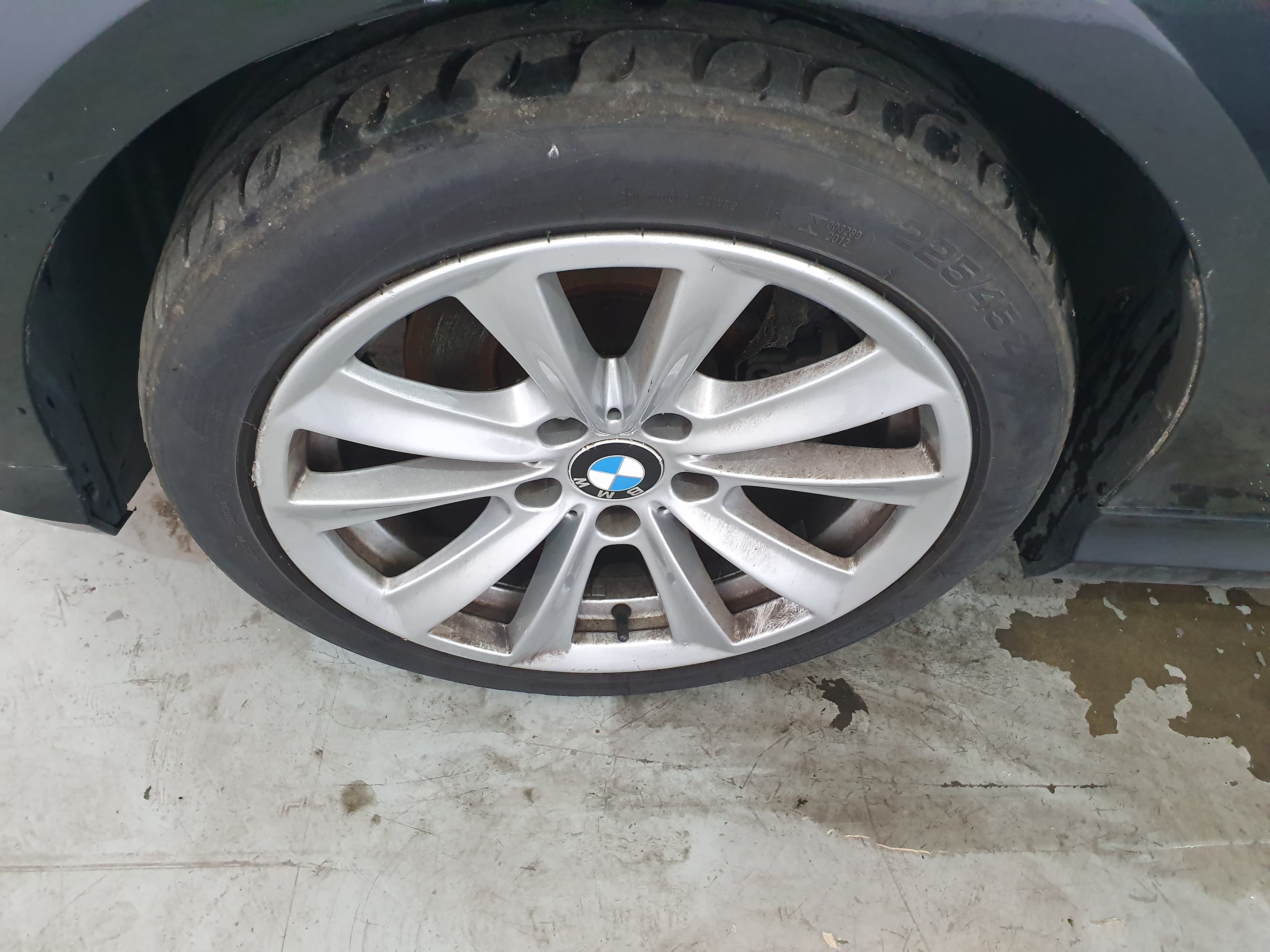 BMW 320 D · Ano 2011 — imagen 22