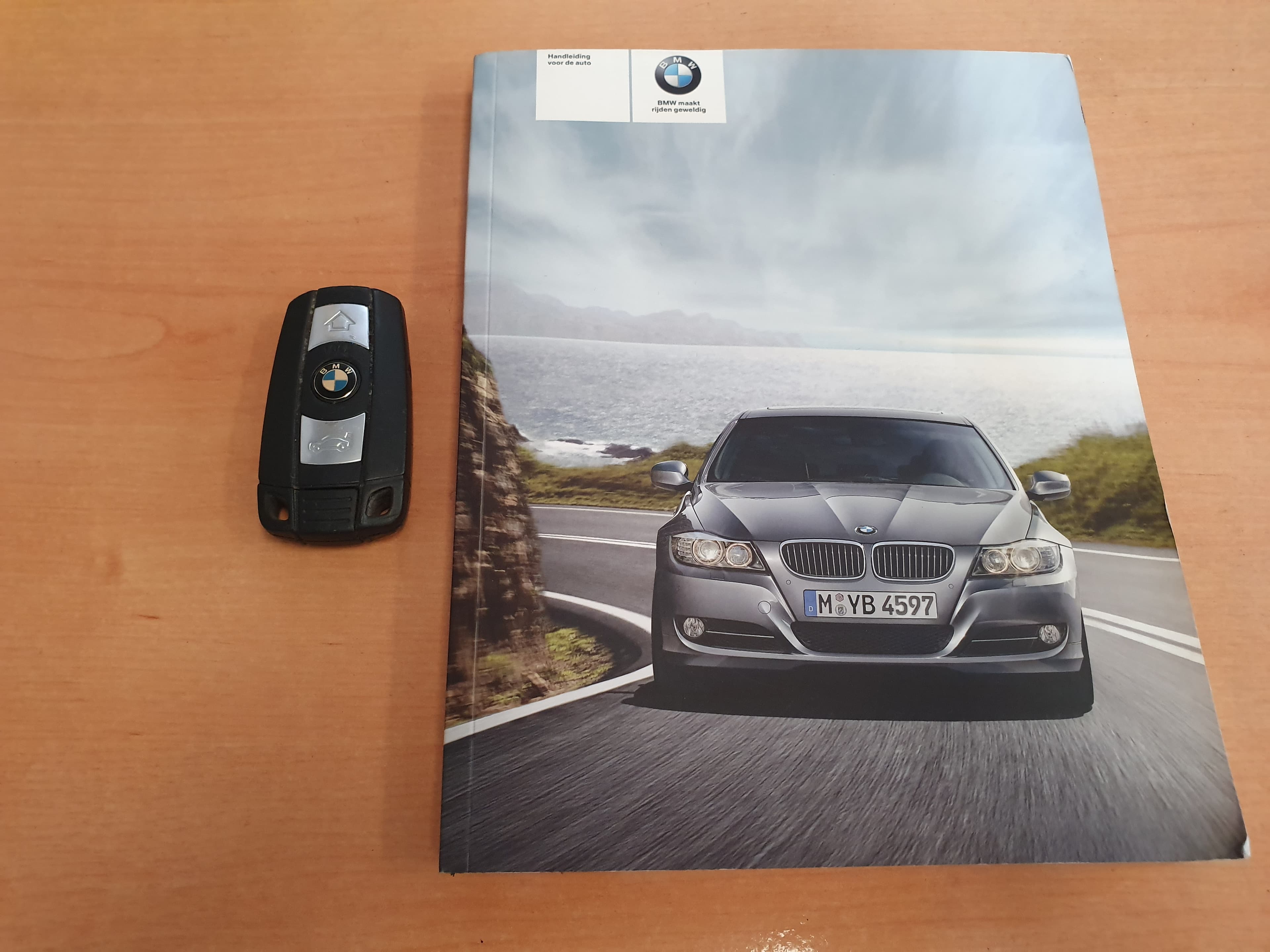 BMW 320 D · Ano 2011 — imagen 43