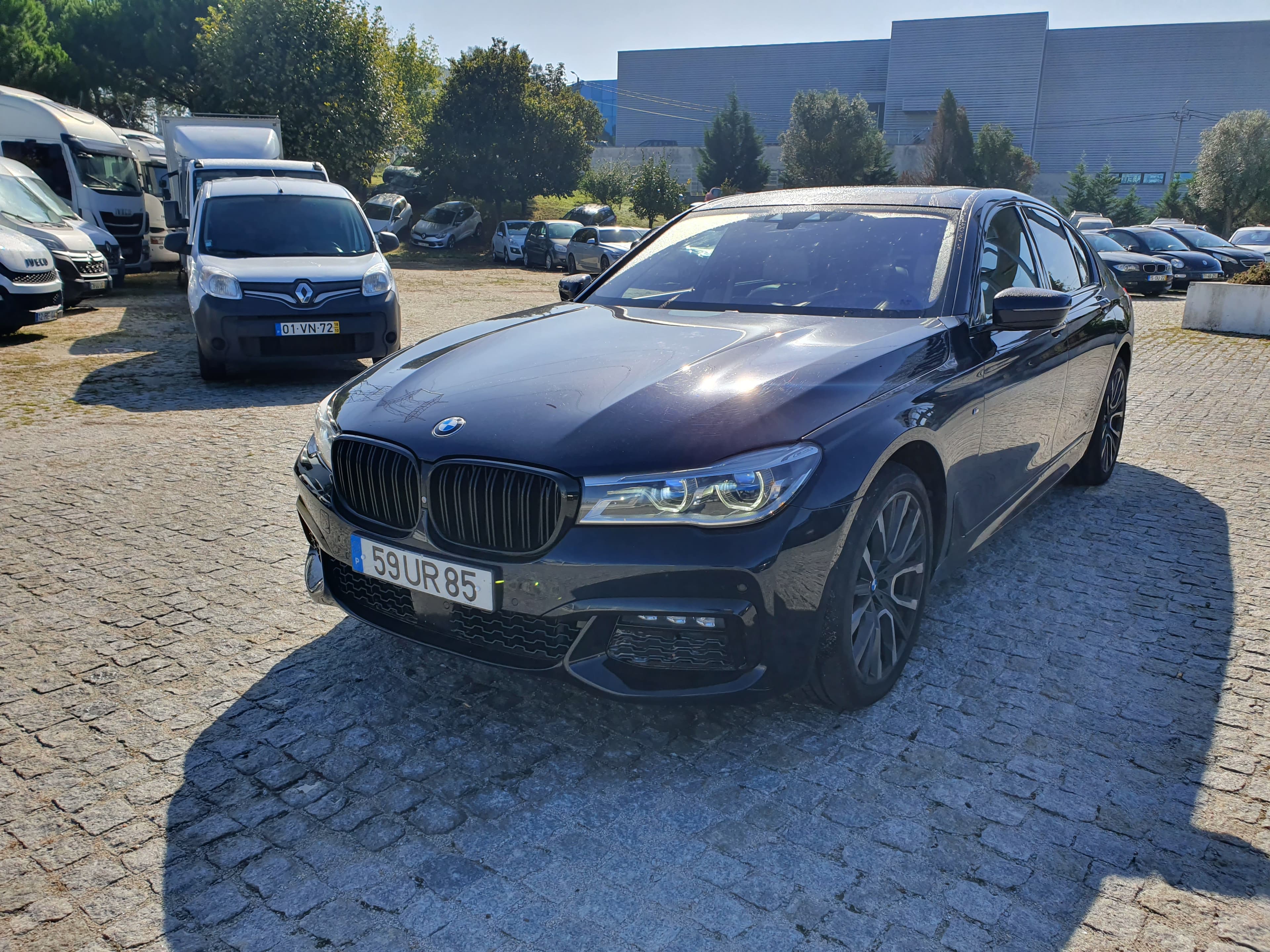 BMW 750 D Xdrive · Ano 2016 — imagen 2