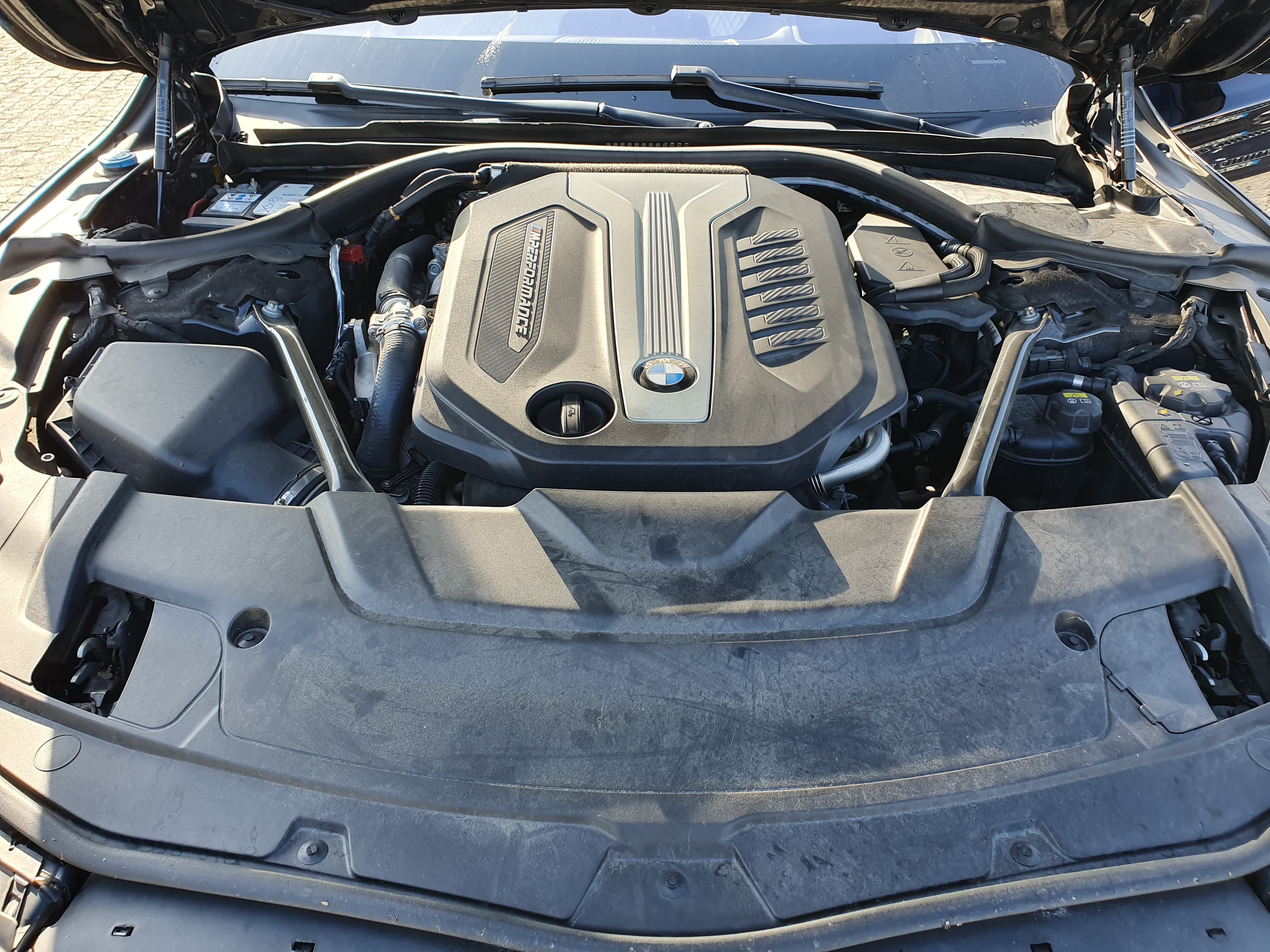 BMW 750 D Xdrive · Ano 2016 — imagen 13