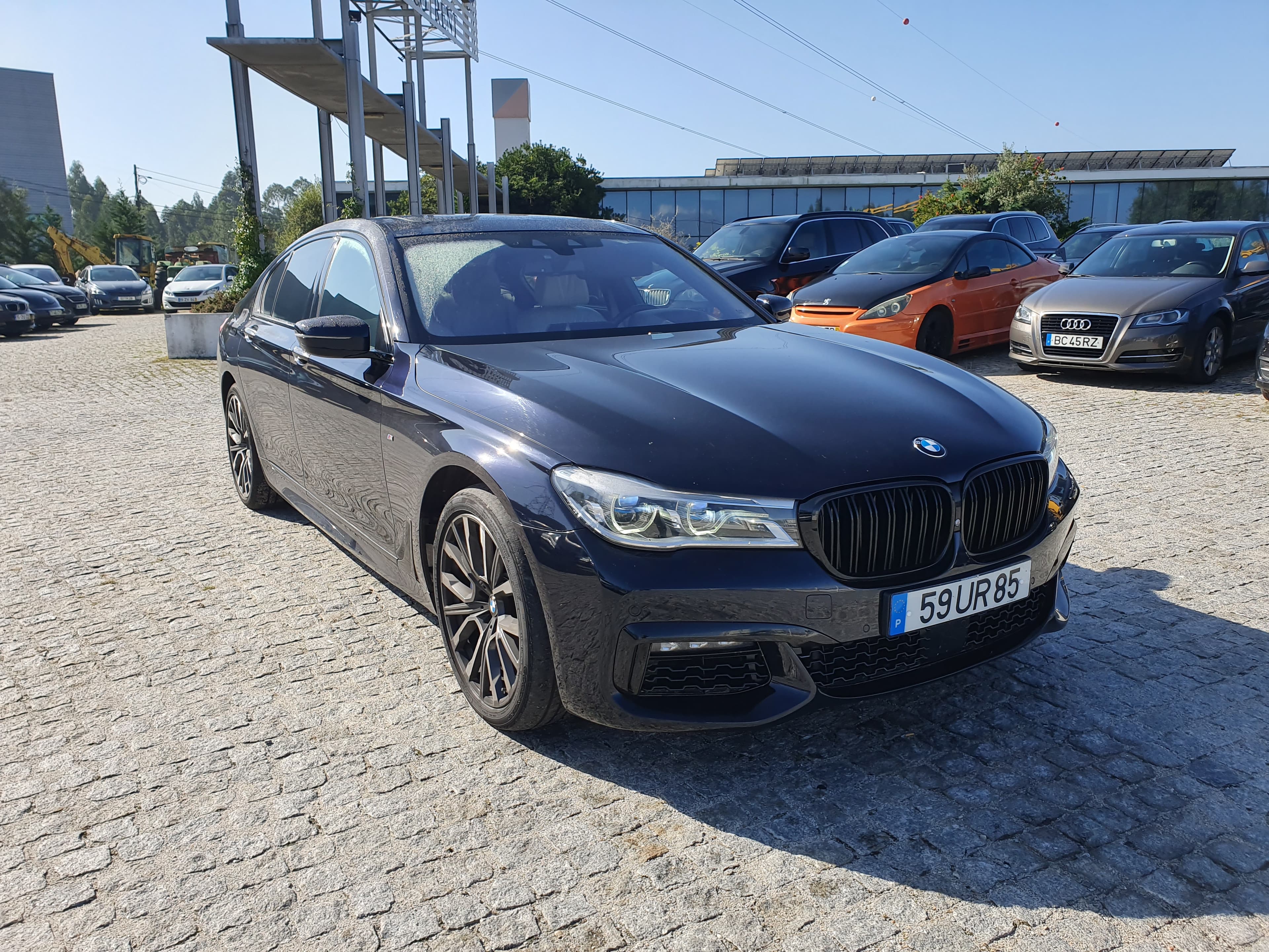 BMW 750 D Xdrive · Ano 2016 — imagen 1