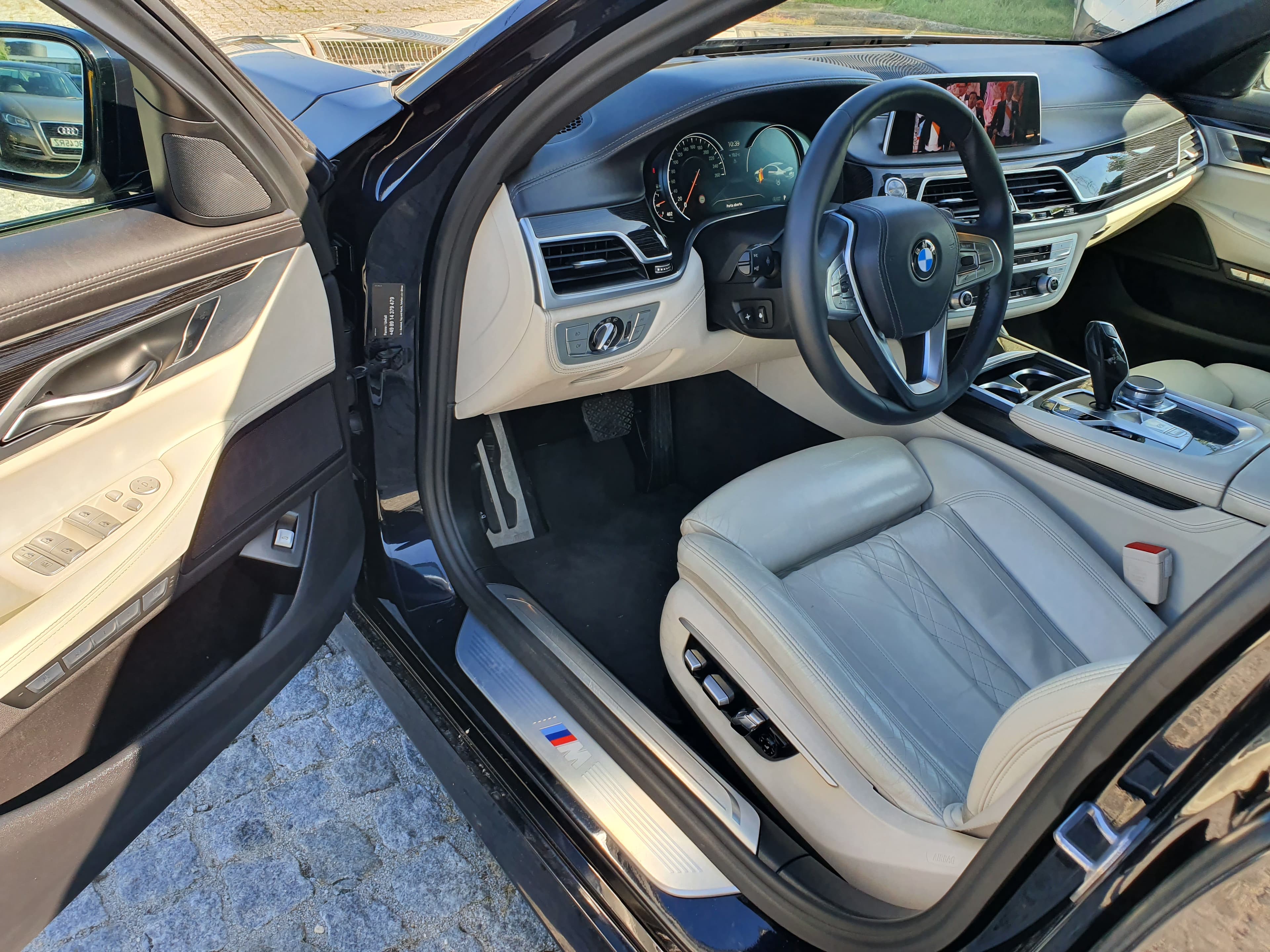 BMW 750 D Xdrive · Ano 2016 — imagen 24