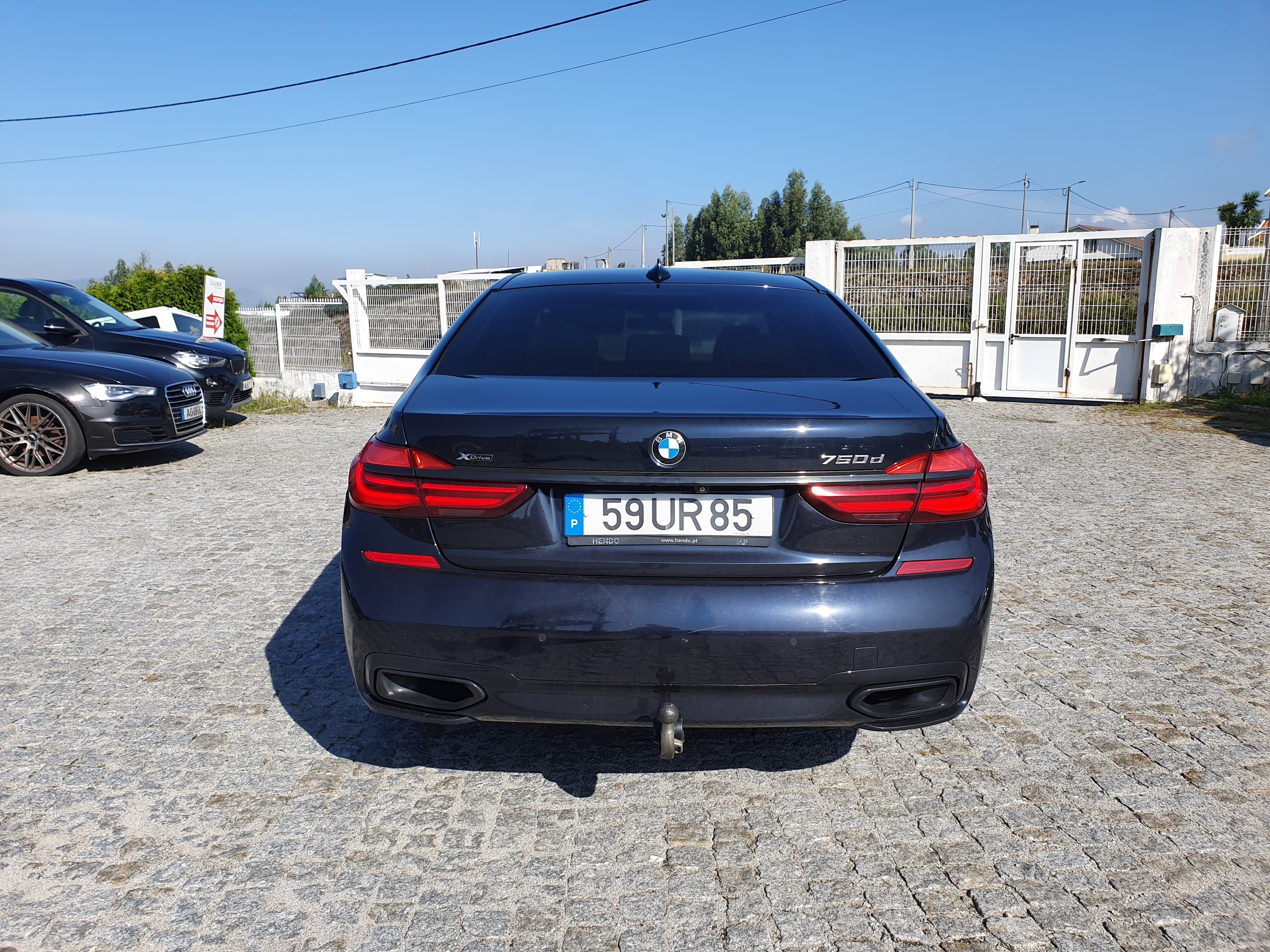 BMW 750 D Xdrive · Ano 2016 — imagen 11