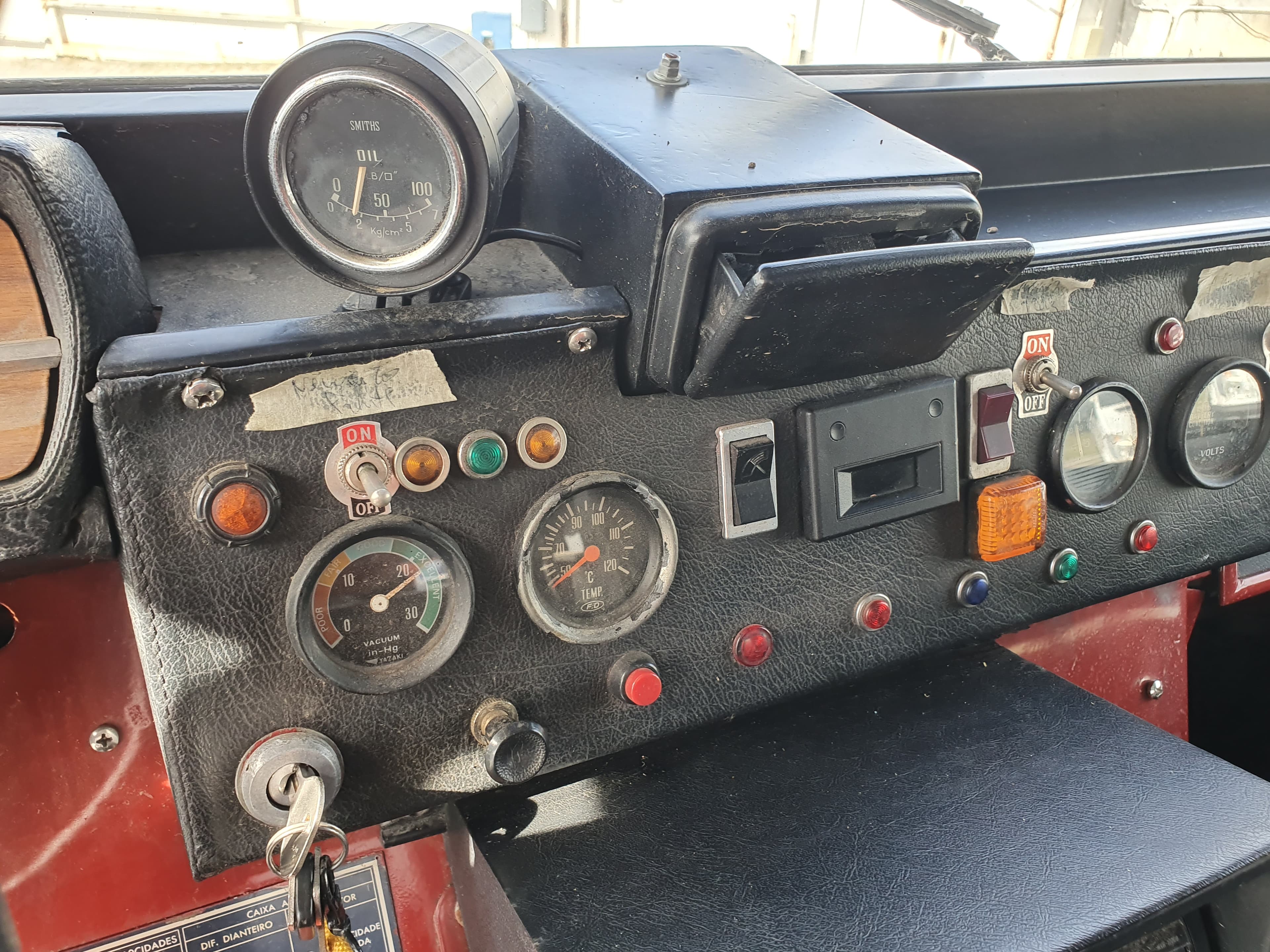 UMM 4x4 · Ano 1984 — imagem 19