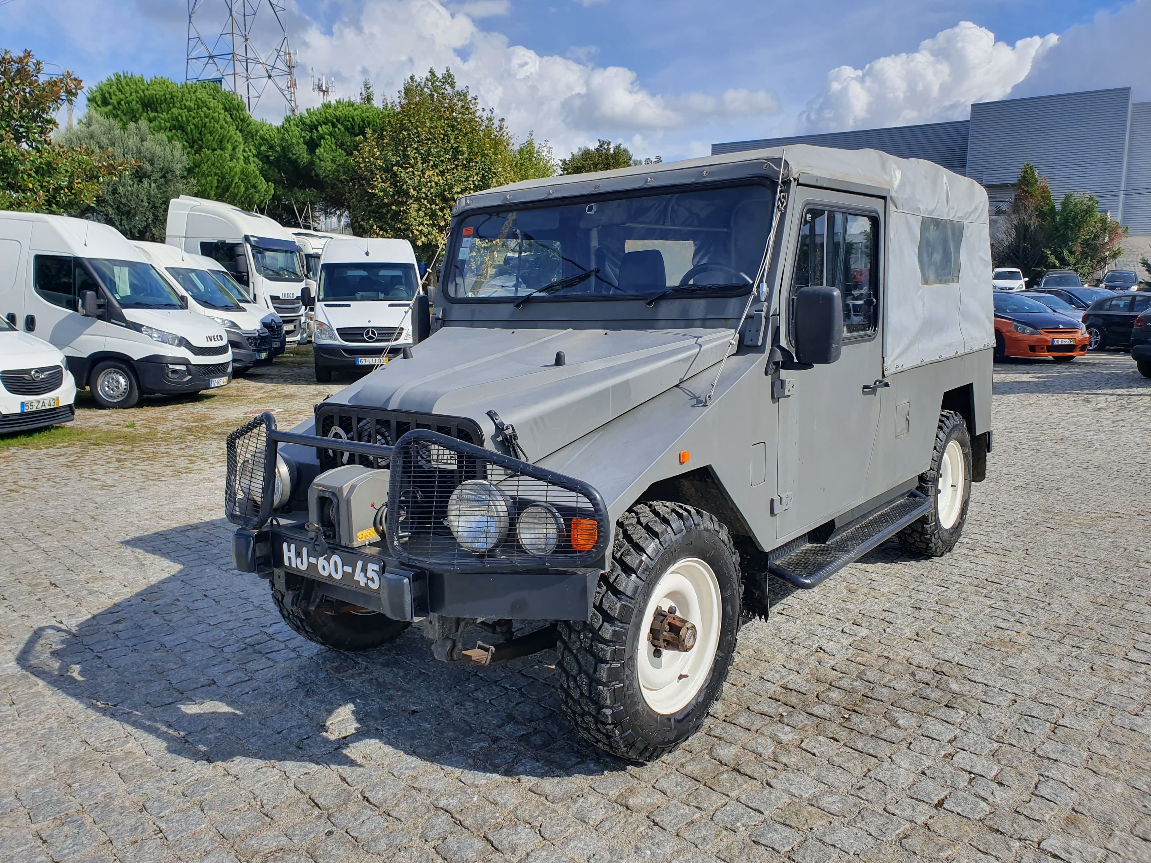 UMM 4x4 · Ano 1984 — imagem 2