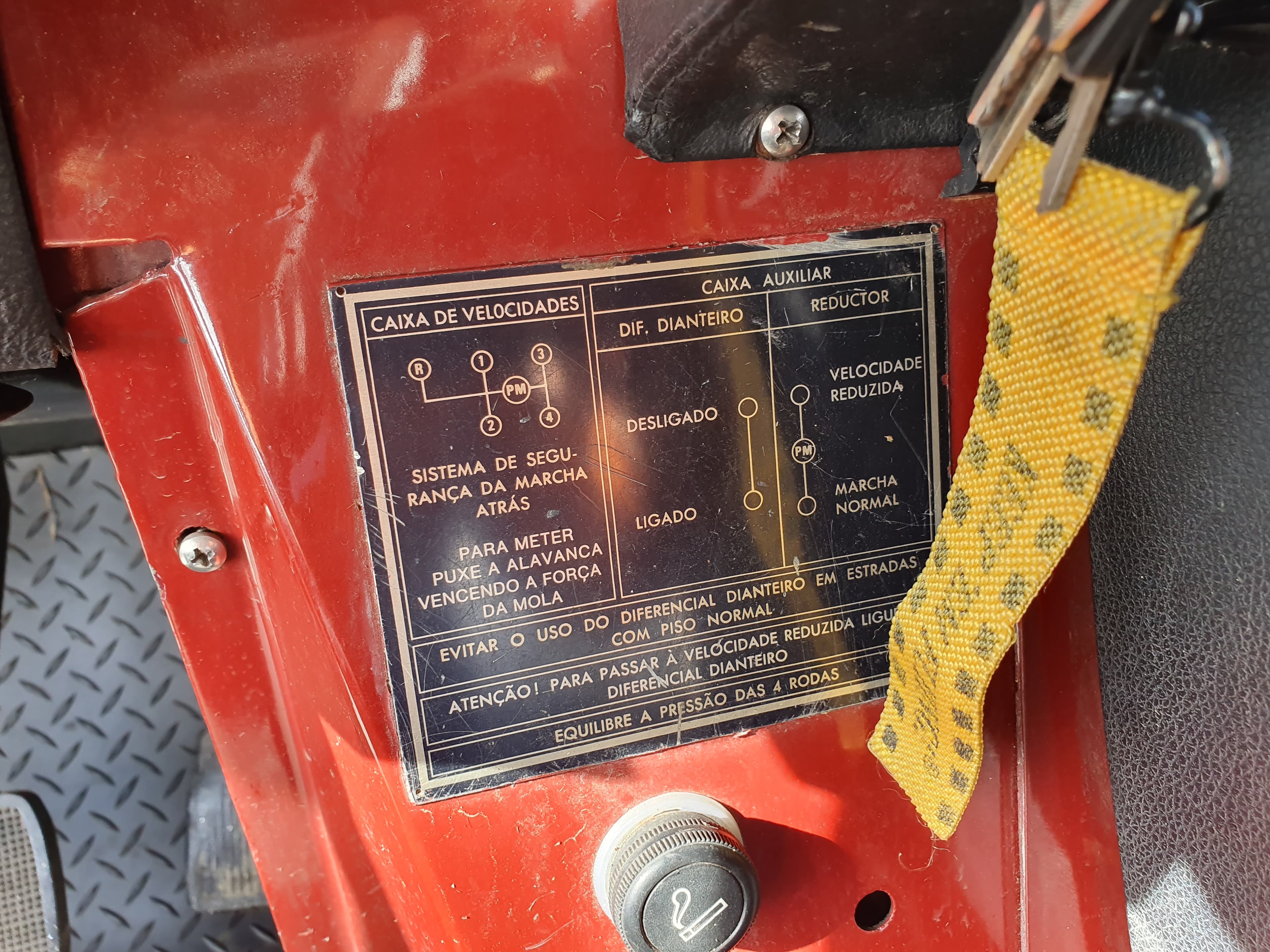 UMM 4x4 · Ano 1984 — imagem 21