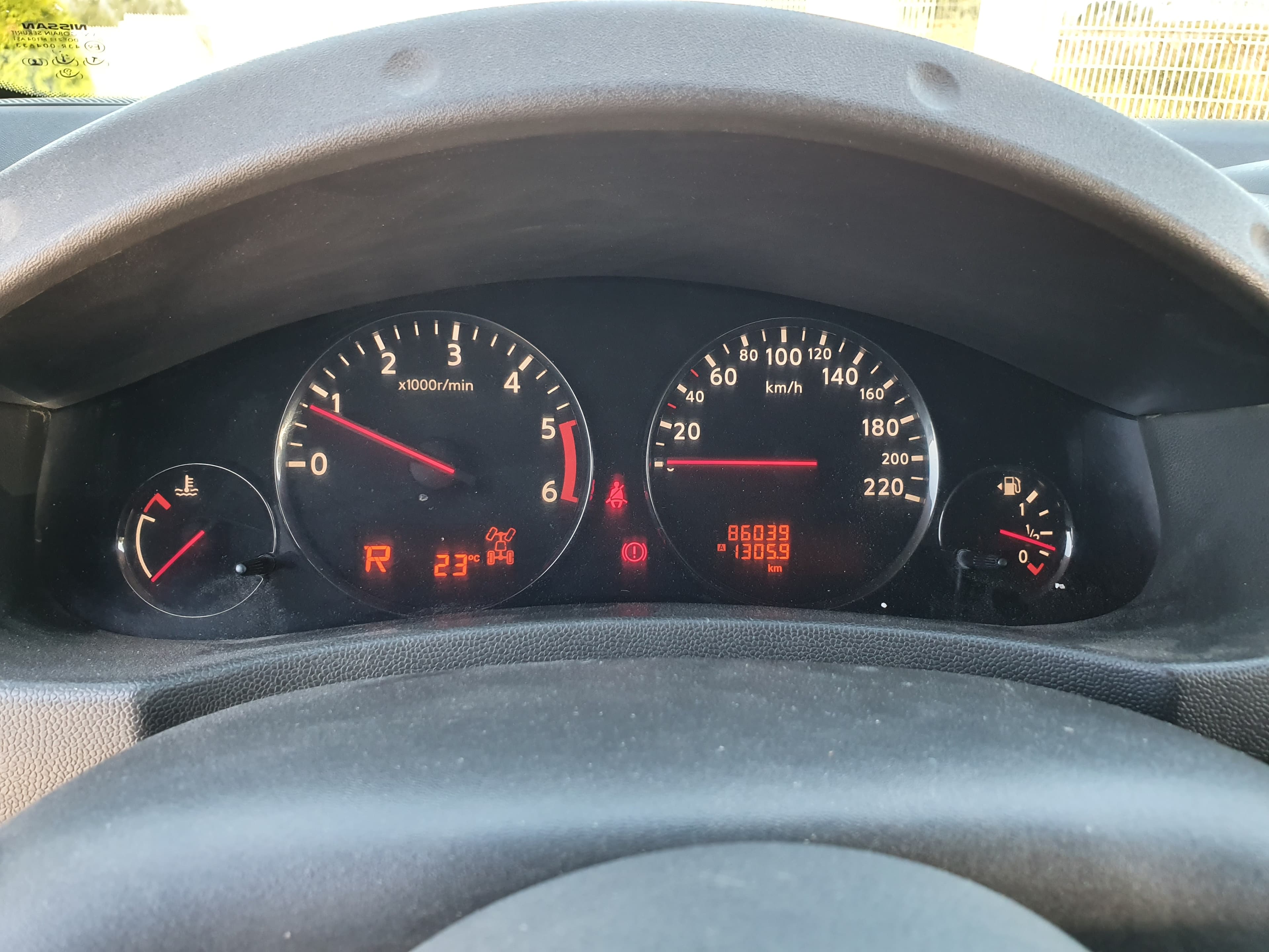 LEILÃO SUSPENSO · Nissan Navarra 3000 V6 · Ano 2011 — imagen 39