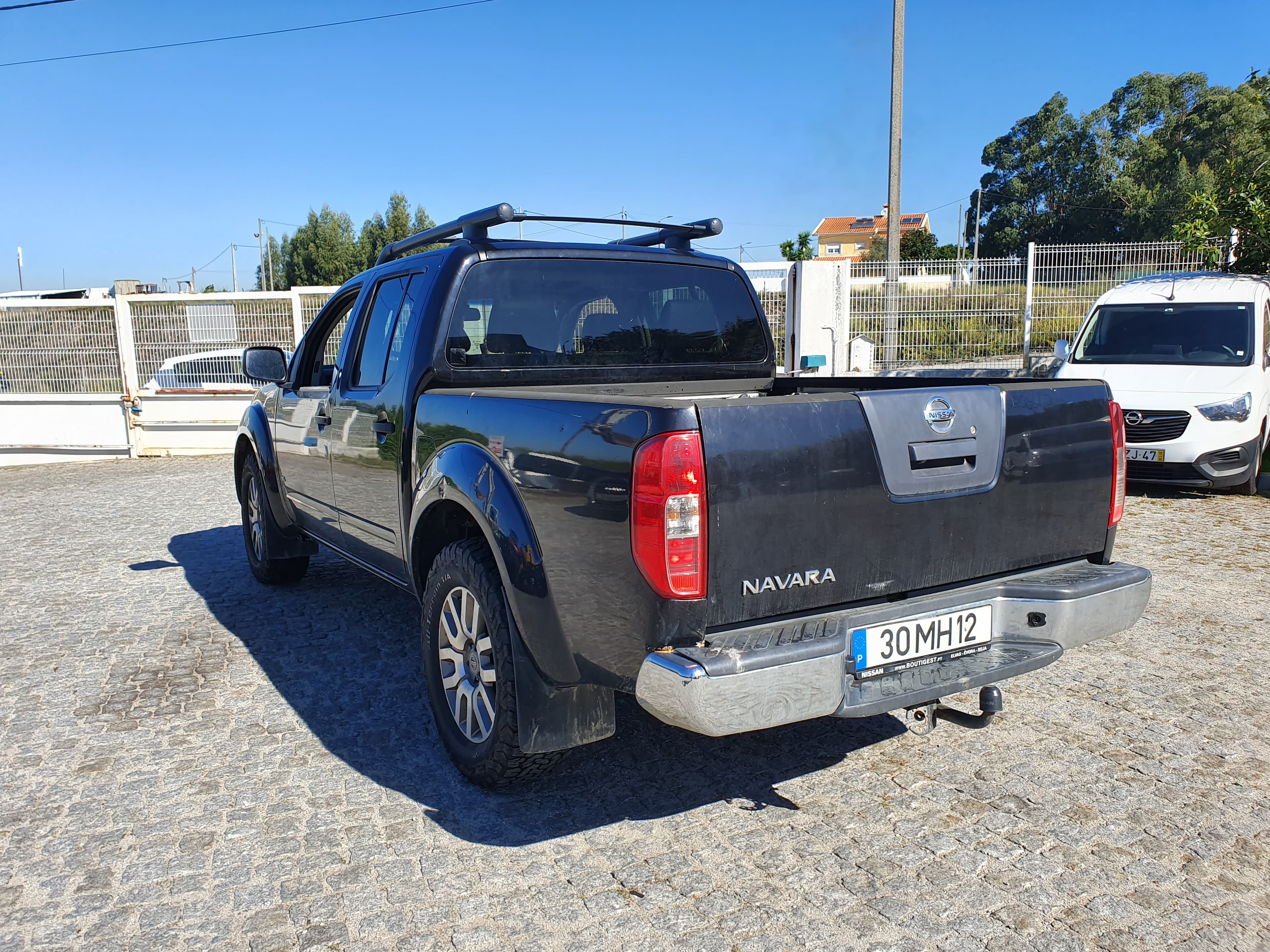 LEILÃO SUSPENSO · Nissan Navarra 3000 V6 · Ano 2011 — imagen 6