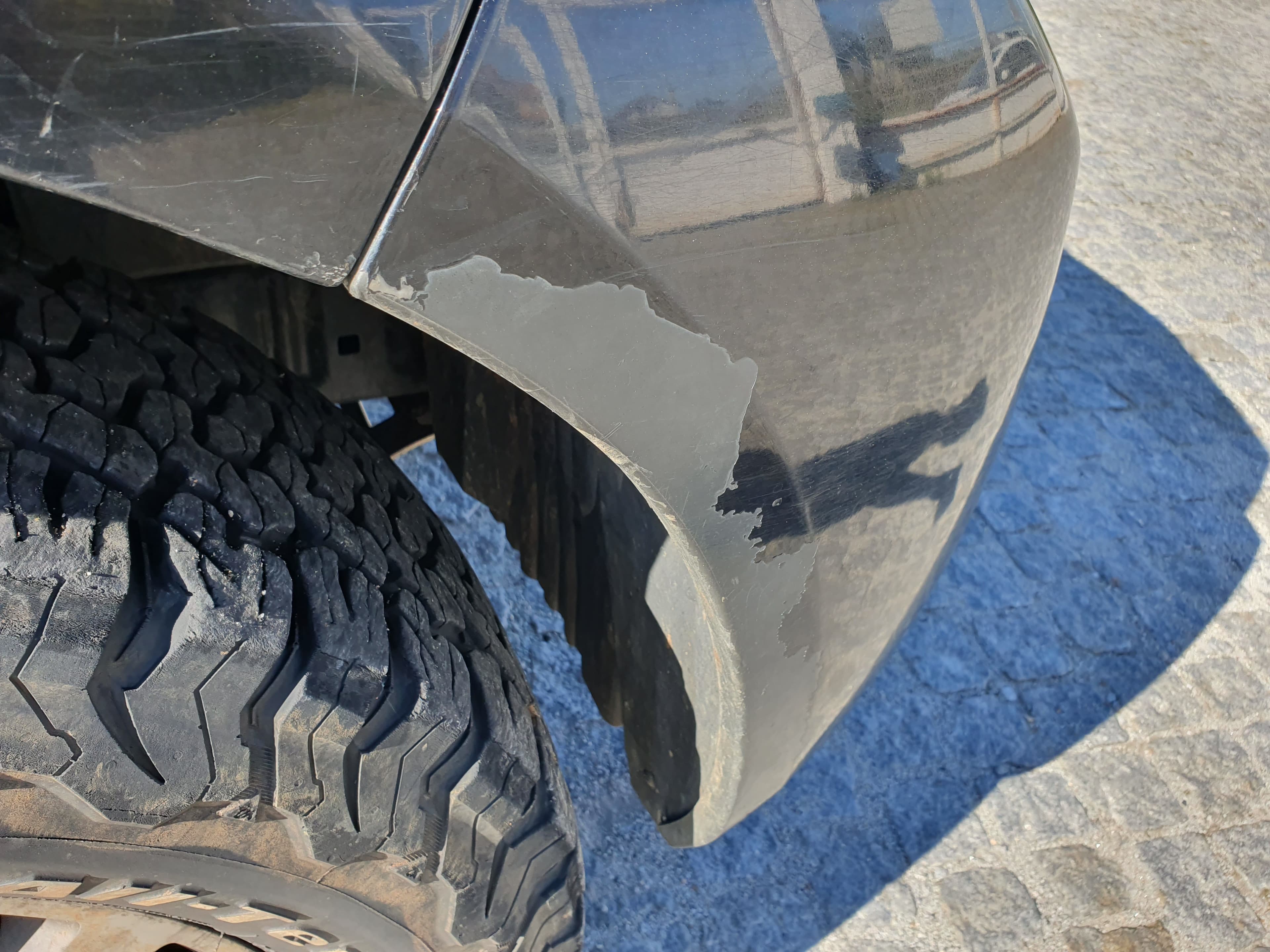 LEILÃO SUSPENSO · Nissan Navarra 3000 V6 · Ano 2011 — imagen 14