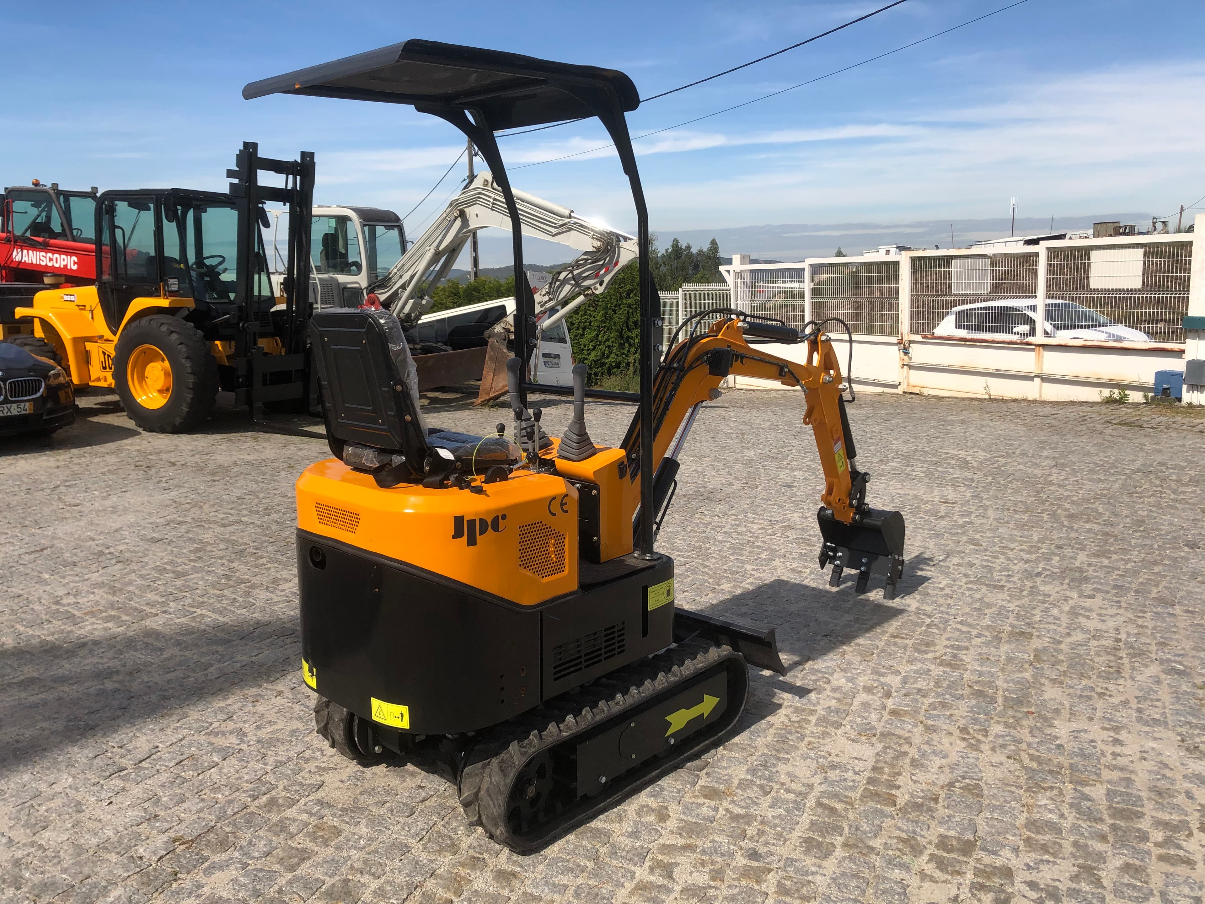 Mini Giratória JPC HT12 · Ano 2023 — imagem 5