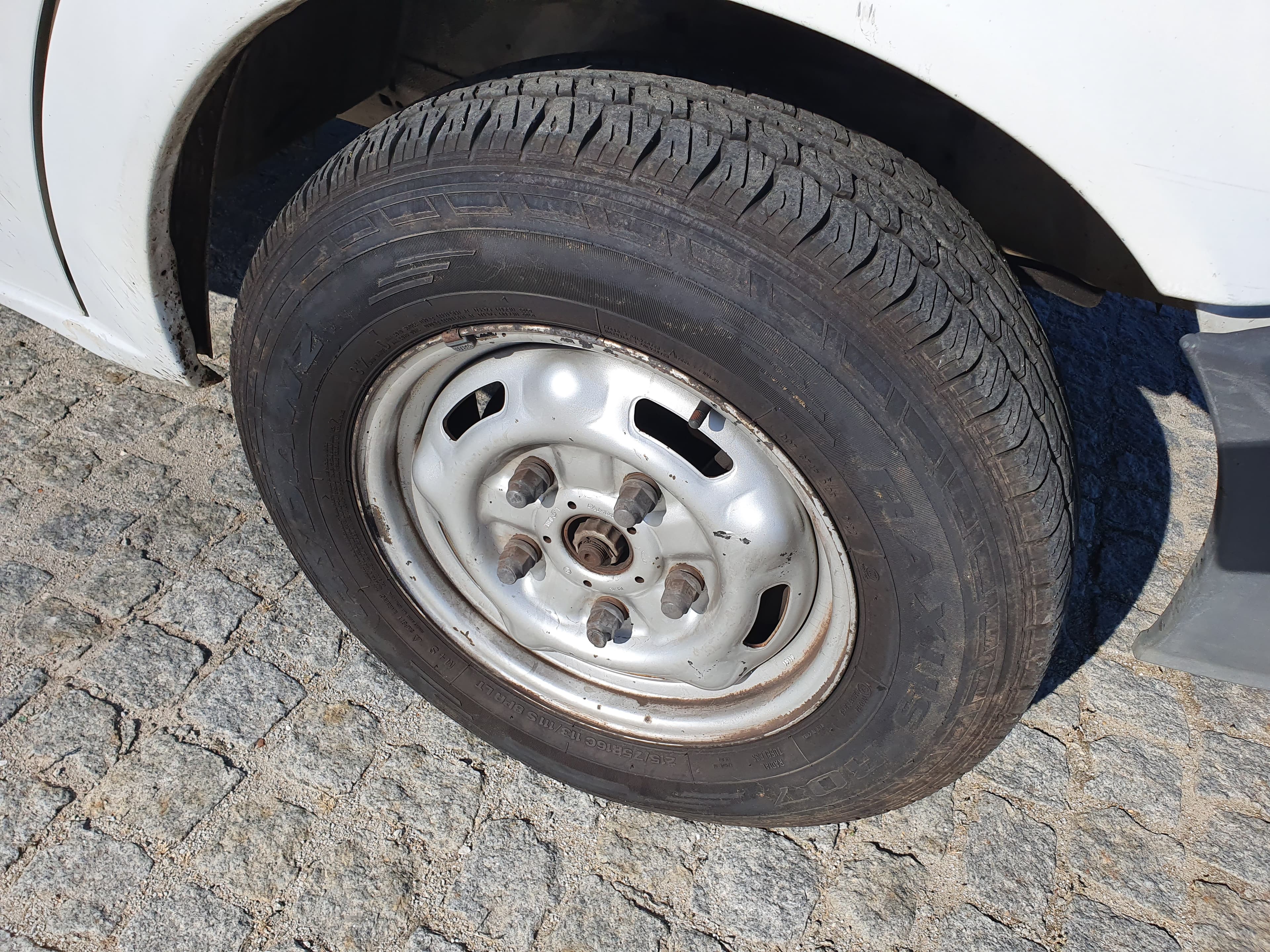 Ford Transit — imagen 16
