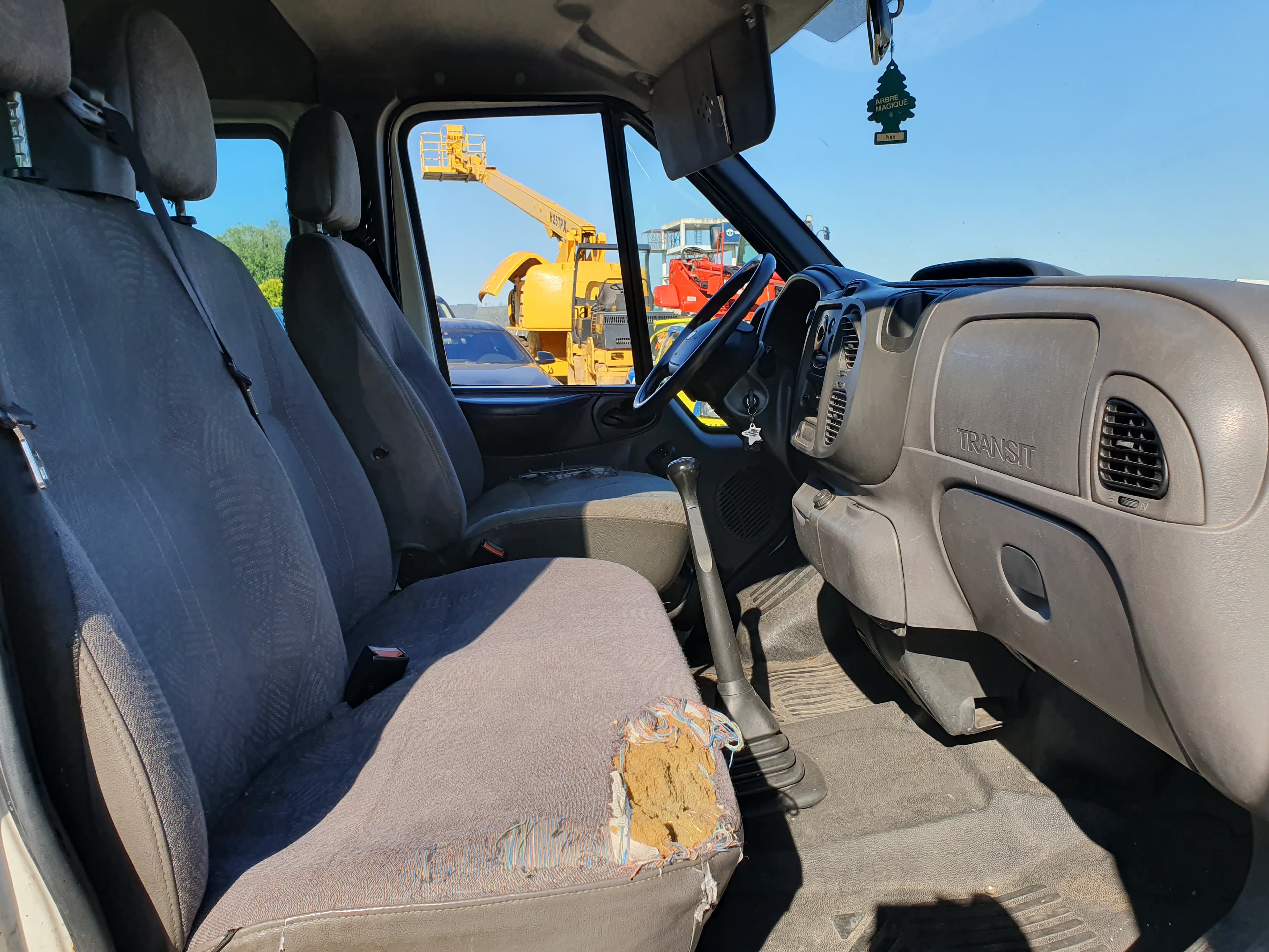 Ford Transit — imagen 20