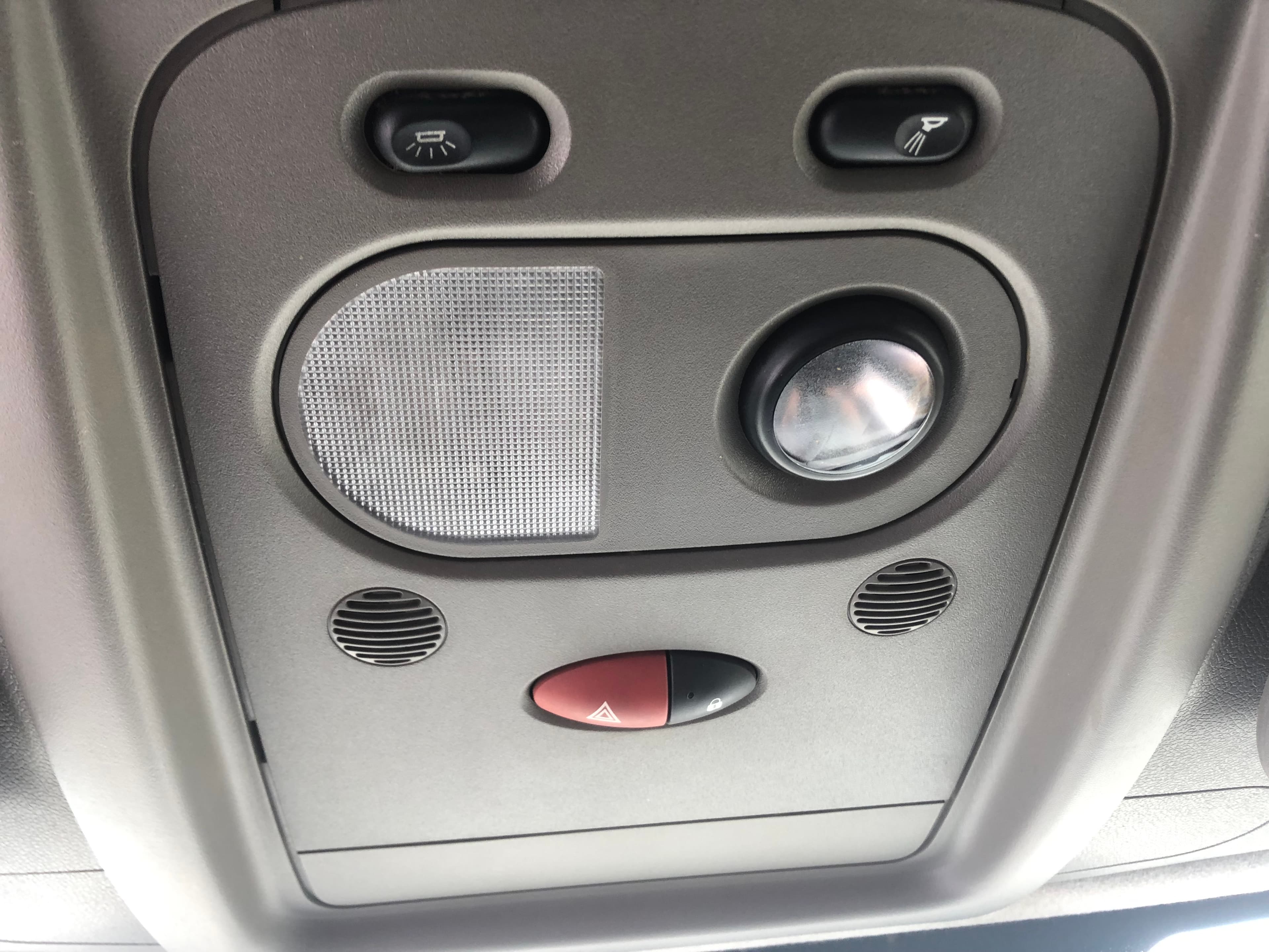 Renault Master · Ano 2014 — imagen 44