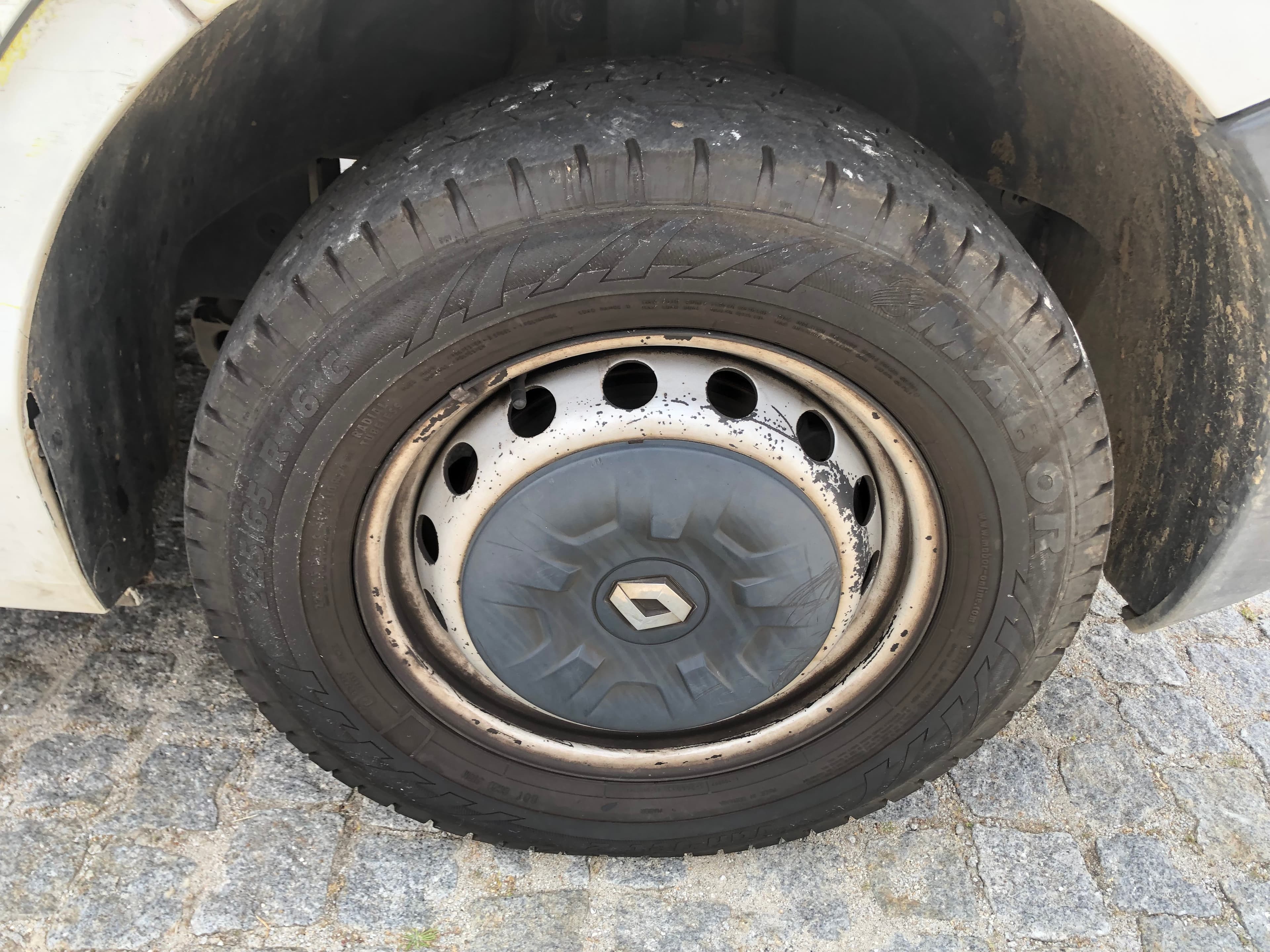 Renault Master · Ano 2014 — imagen 25