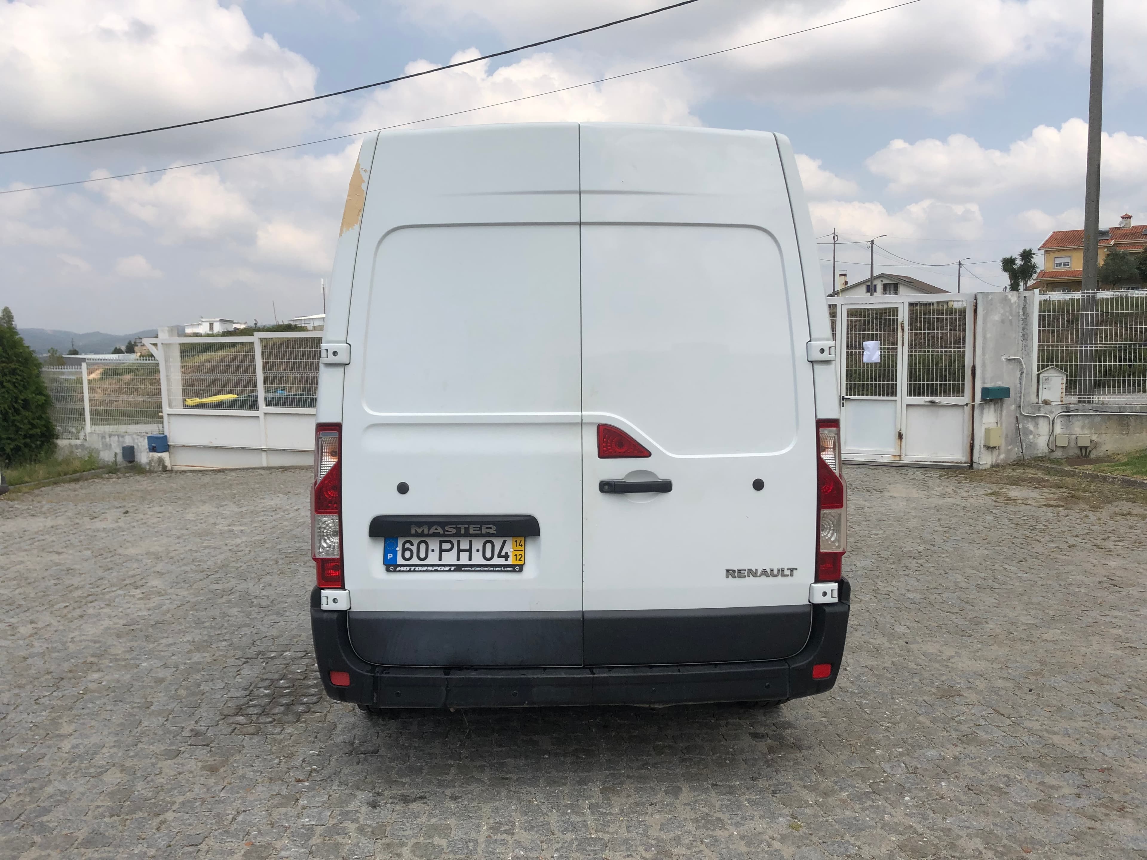 Renault Master · Ano 2014 — imagen 4