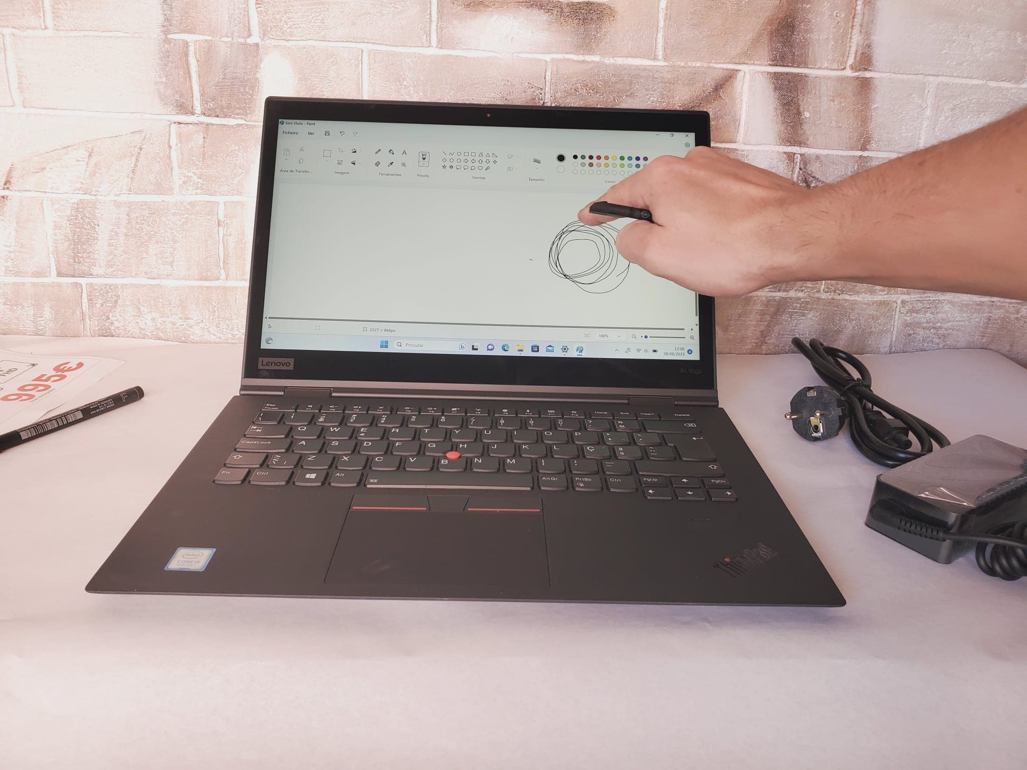 Portátil Lenovo ThinkPad X1 Yoga — imagen 11