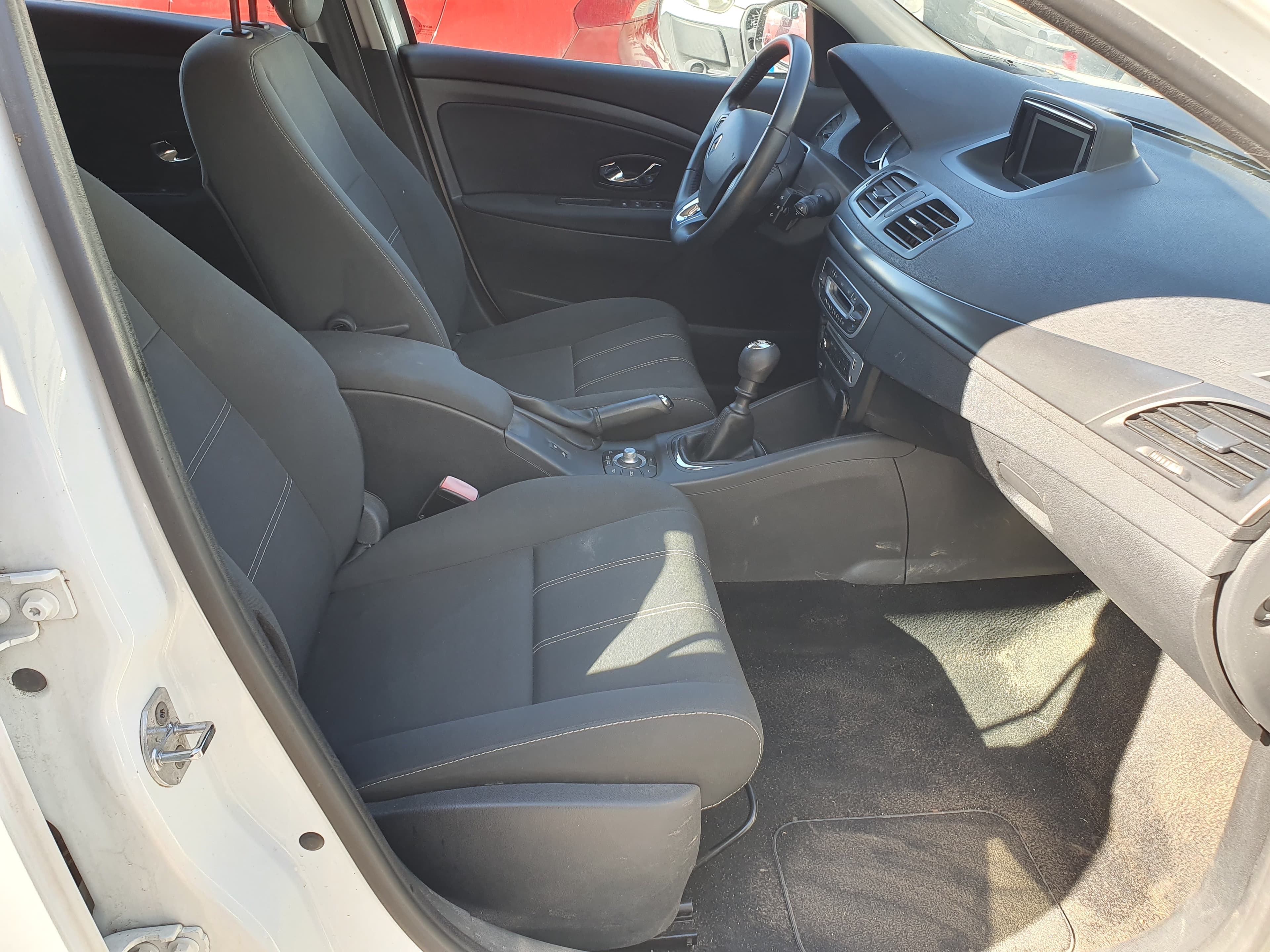Renault Mégane · Ano 2013 — imagem 26