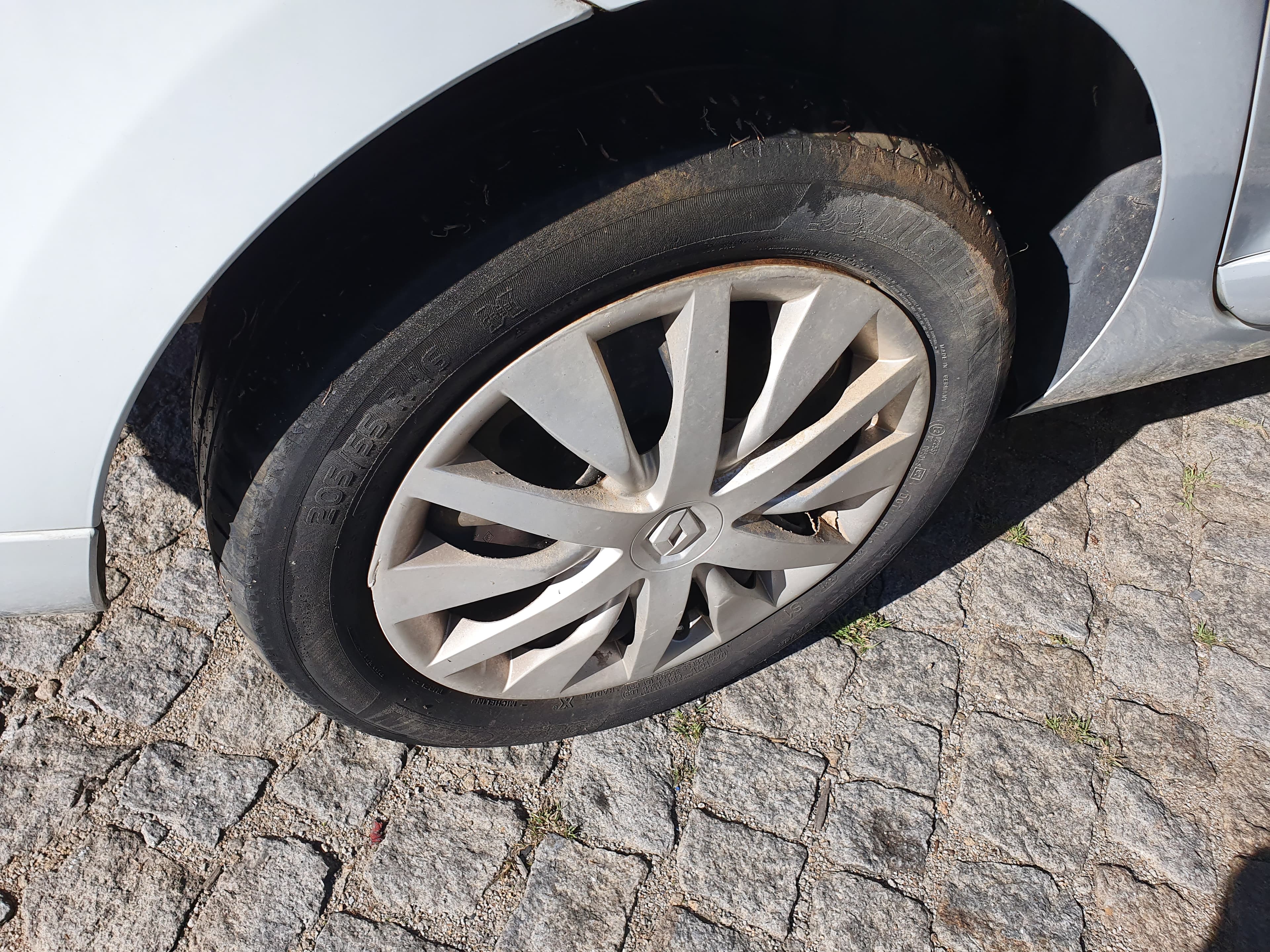 Renault Mégane · Ano 2013 — imagem 8