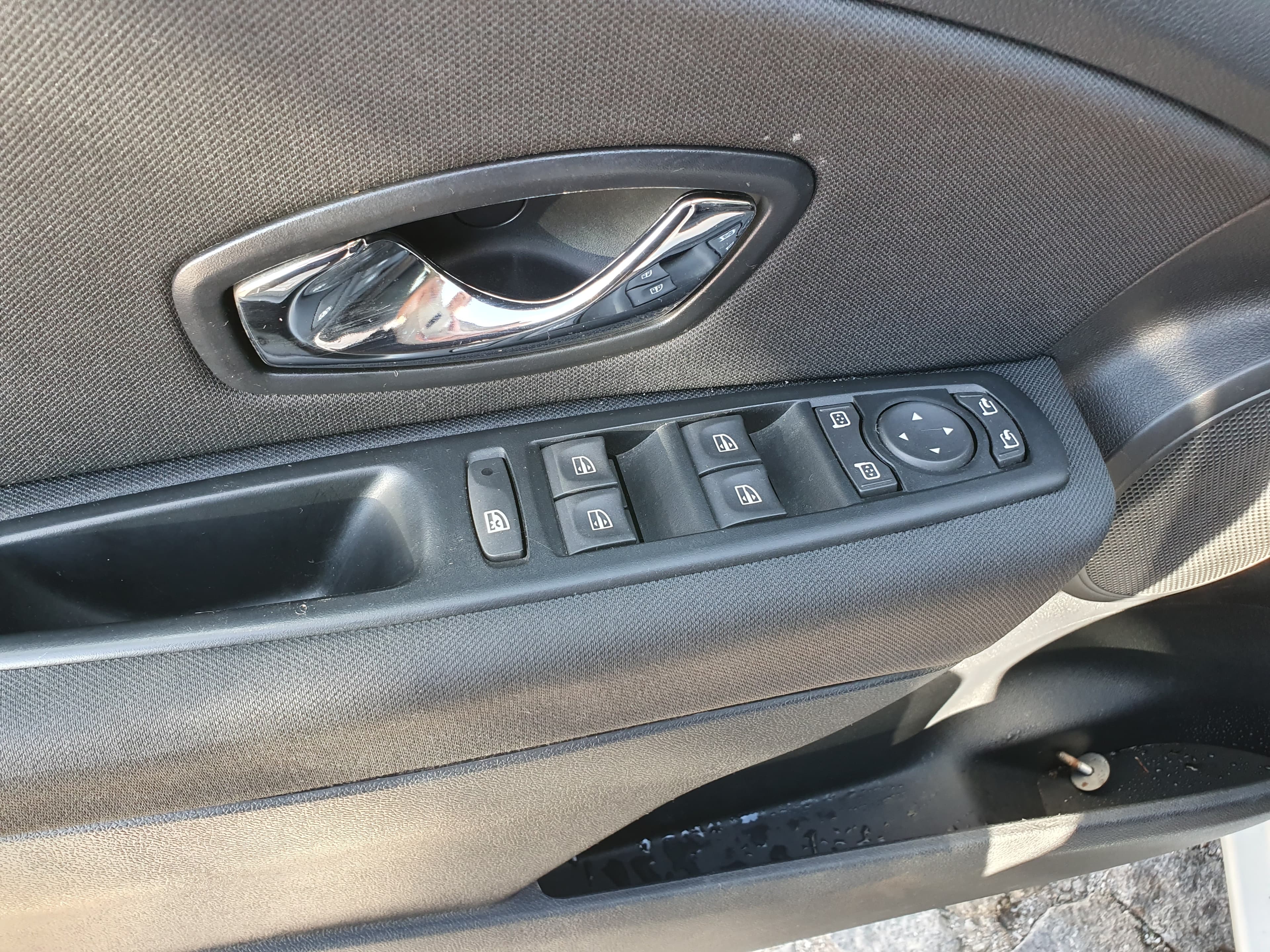 Renault Mégane · Ano 2013 — imagem 31