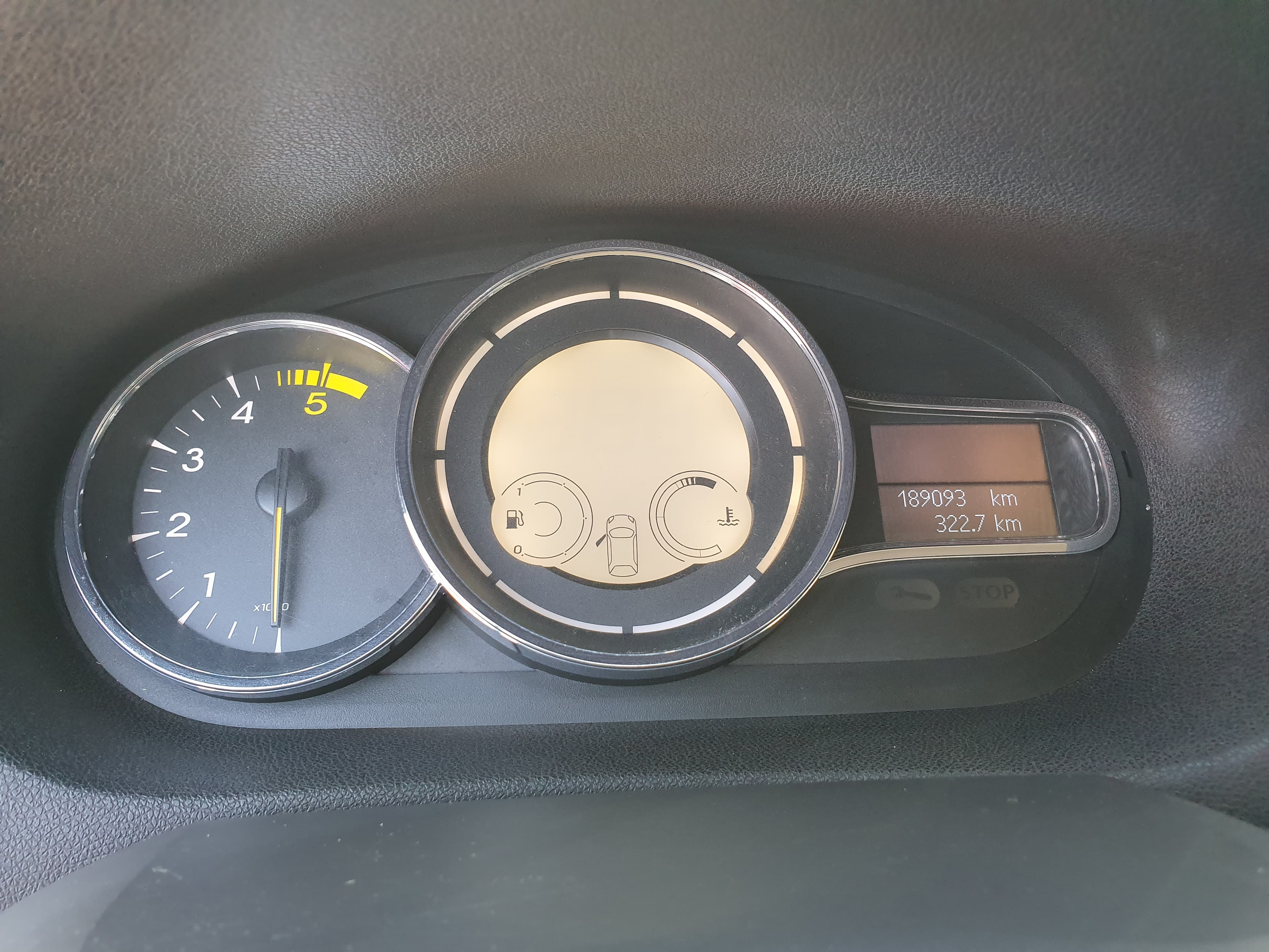 Renault Mégane · Ano 2013 — imagem 39