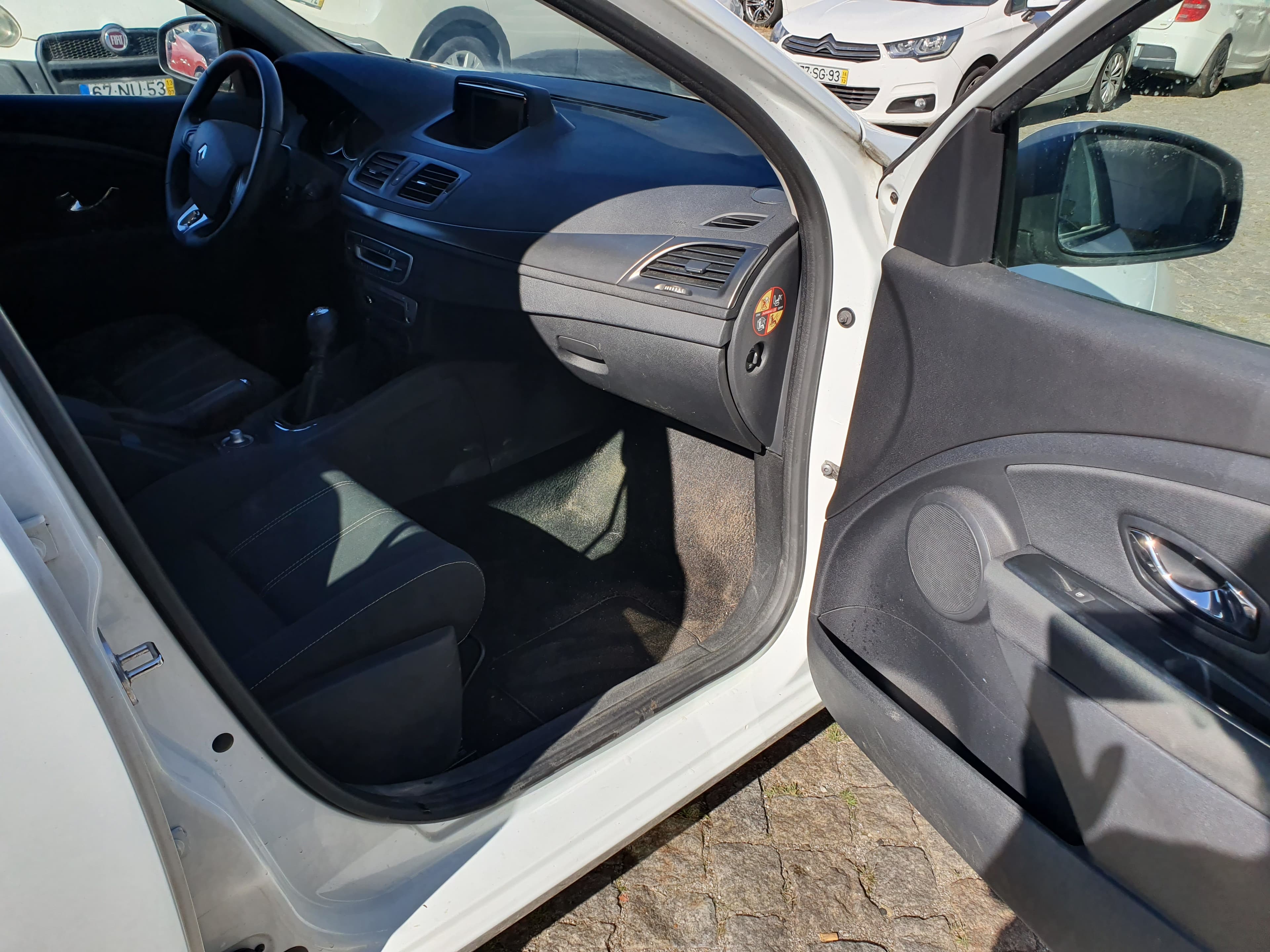 Renault Mégane · Ano 2013 — imagem 24
