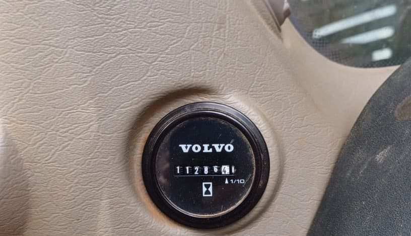 Escavadoras Volvo EC 220DL · Autocarregador florestal Ecolog 574C — image 9