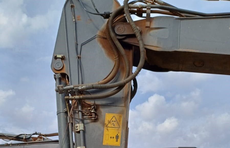 Escavadoras Volvo EC 220DL · Autocarregador florestal Ecolog 574C — image 14