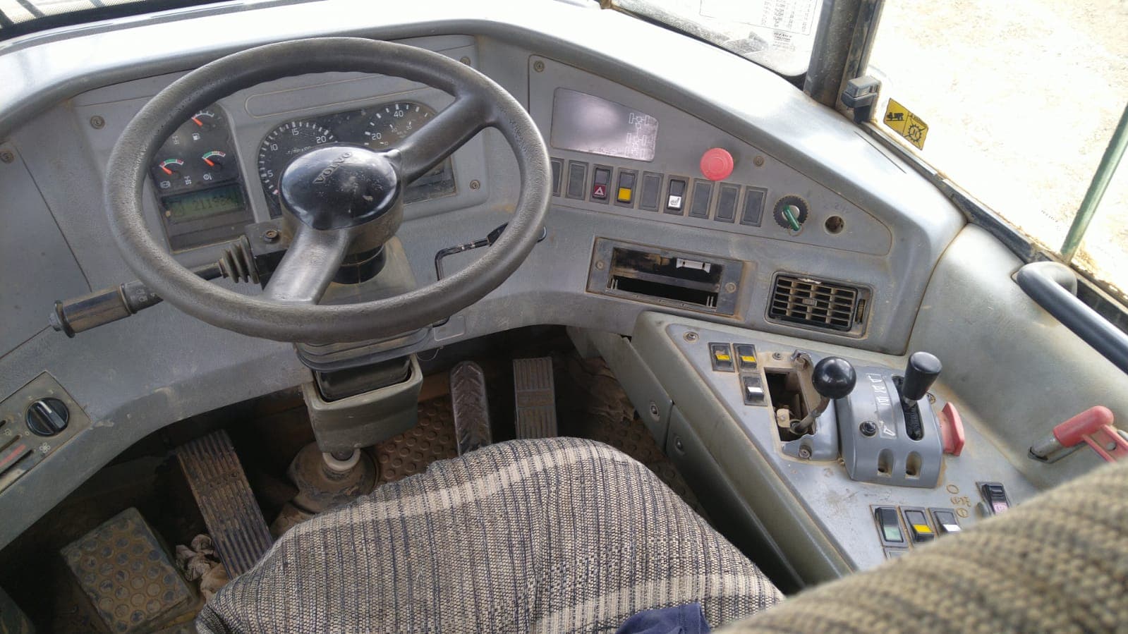 Dumper Volvo A35 — imagem 6