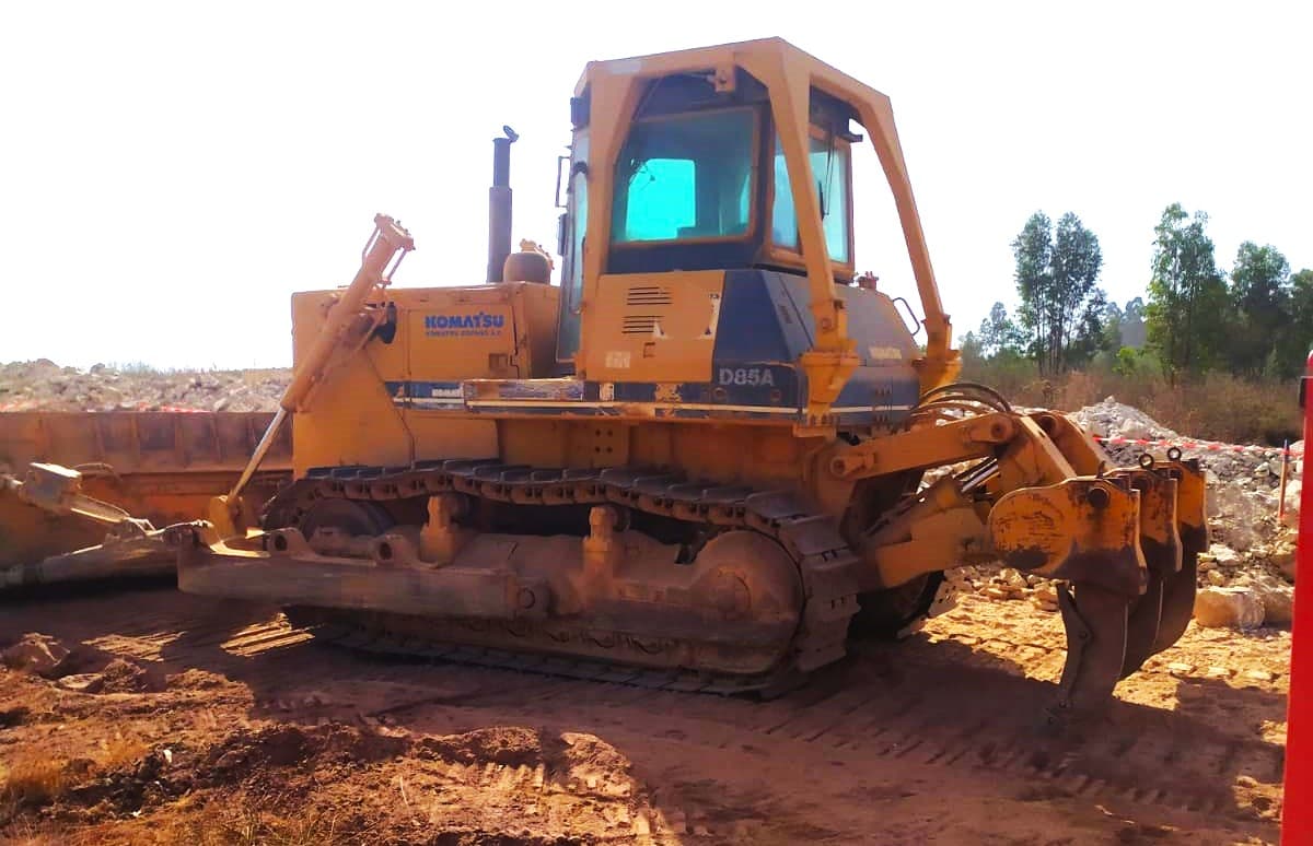 Bulldozer Caterpillar D85 A — imagen 2