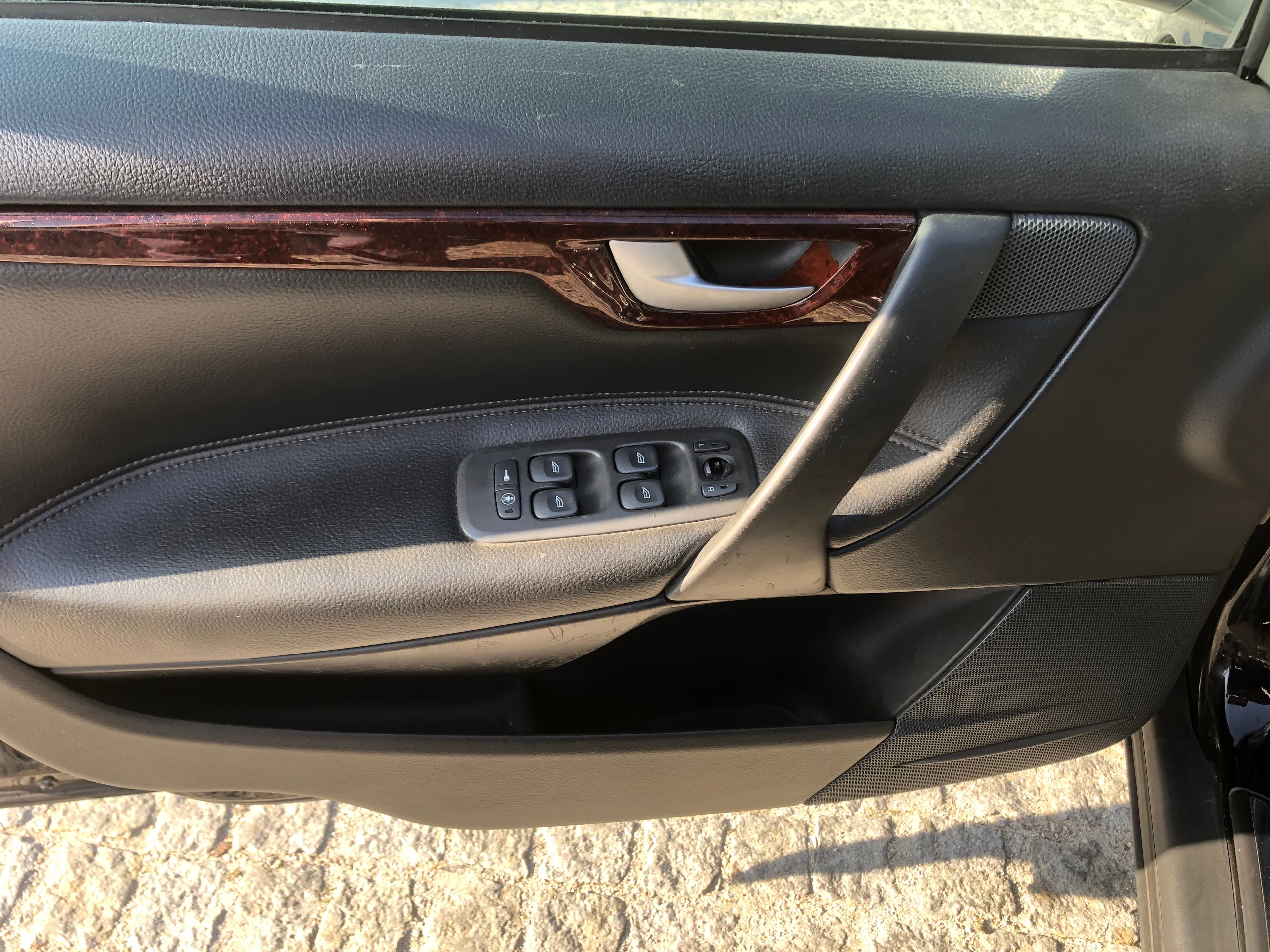 Volvo V70 · Ano 2000 — imagem 25